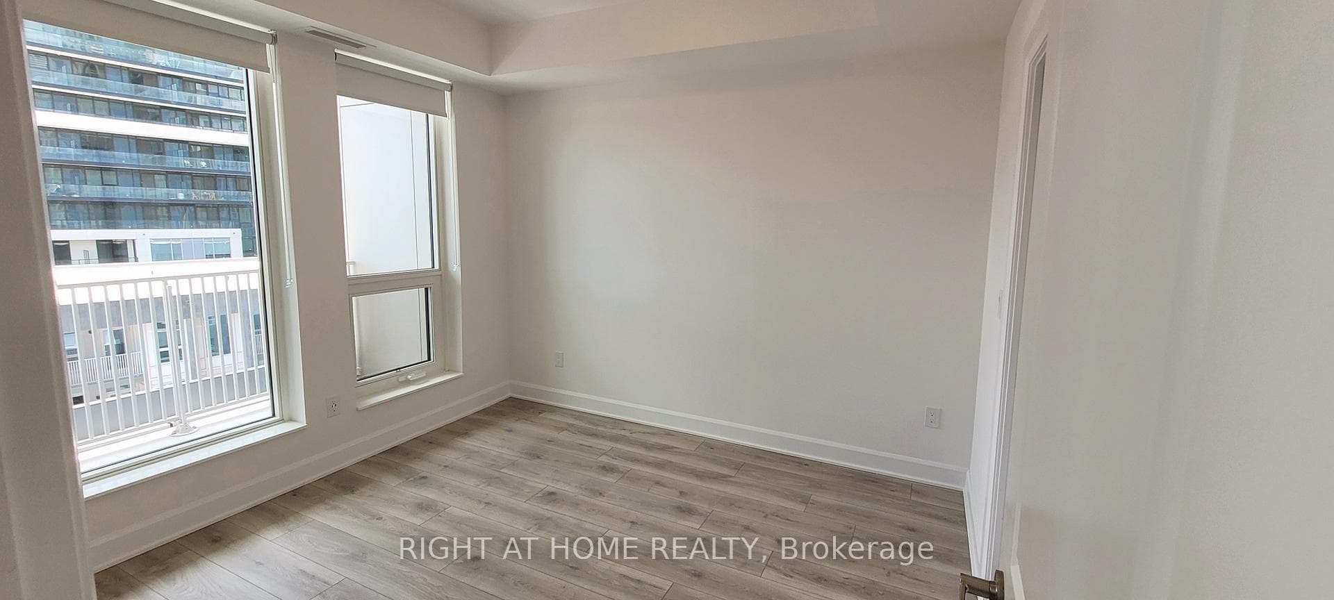 3240 William Coltson Avenue Unit 624 photo 27