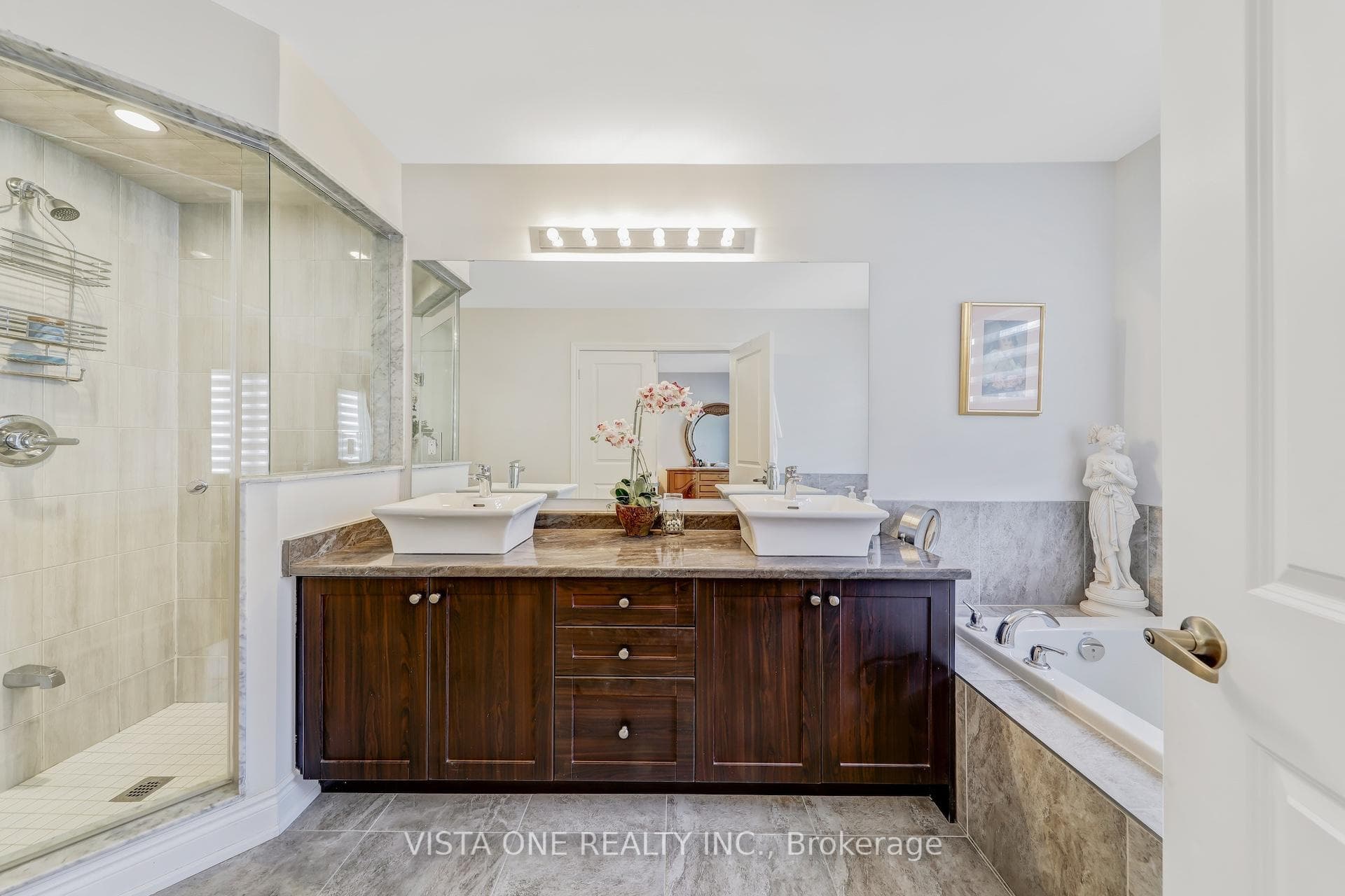 26 Zenith Avenue photo 13