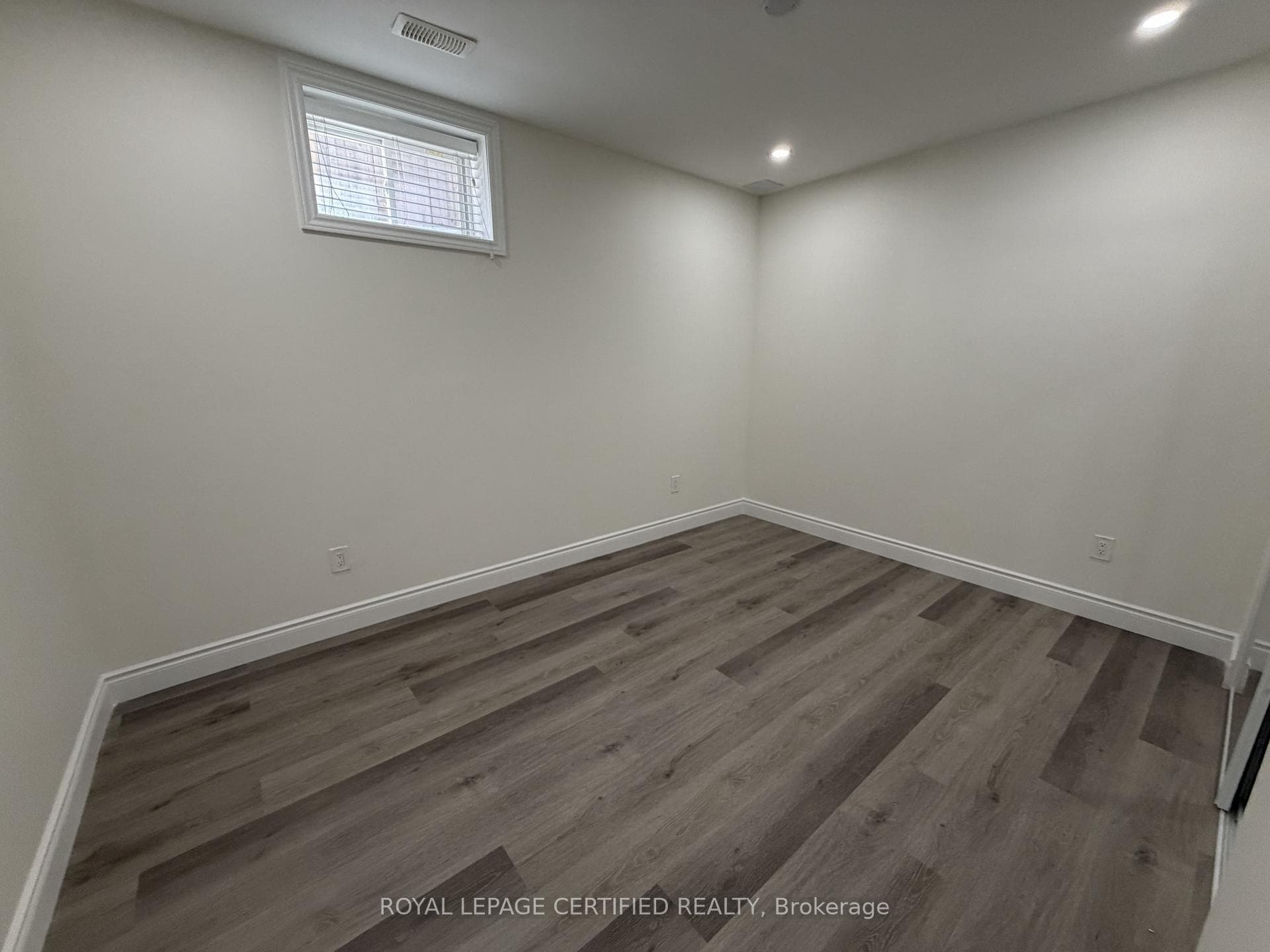 61 Eagleglen Way Unit Bsmt photo 23