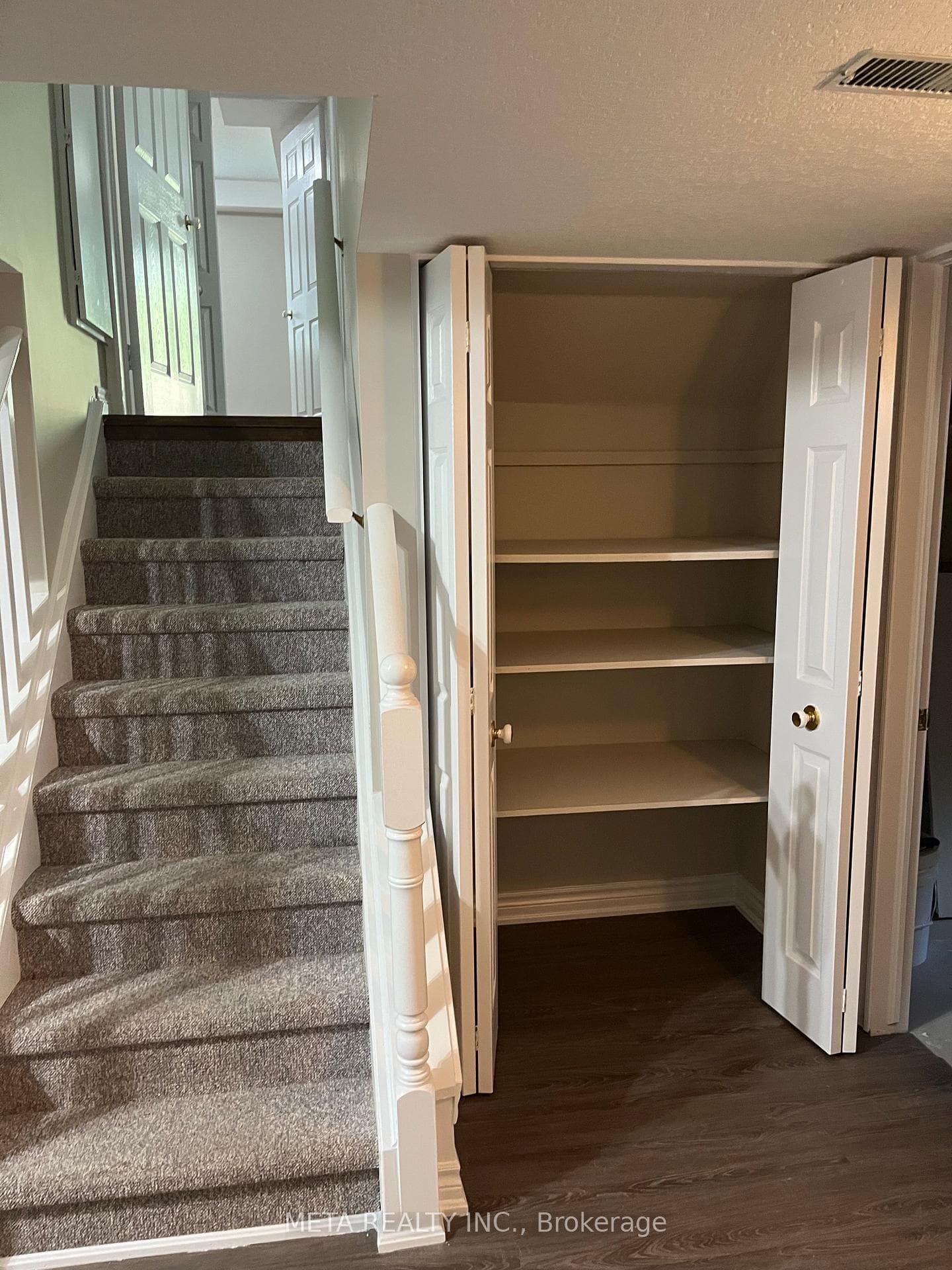 90 PENELOPE Drive photo 23