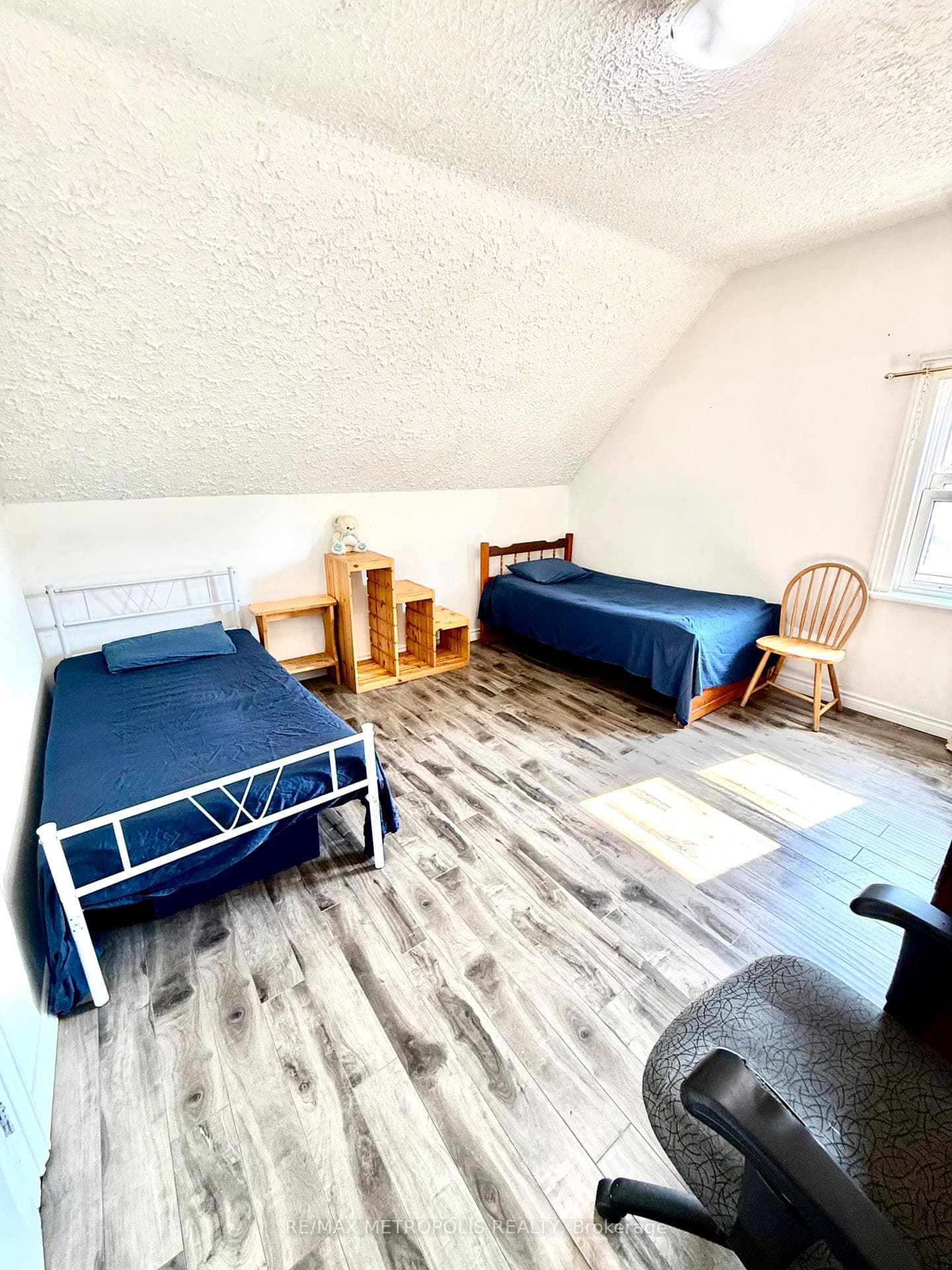 175 Celina Street photo 23