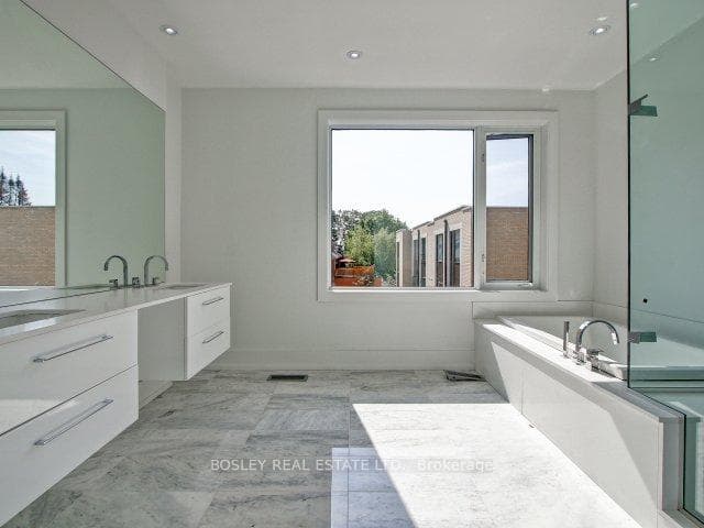 5B Sylvan Avenue photo 17