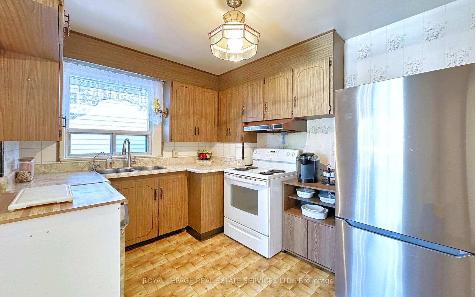 24 Appledale Road photo 5