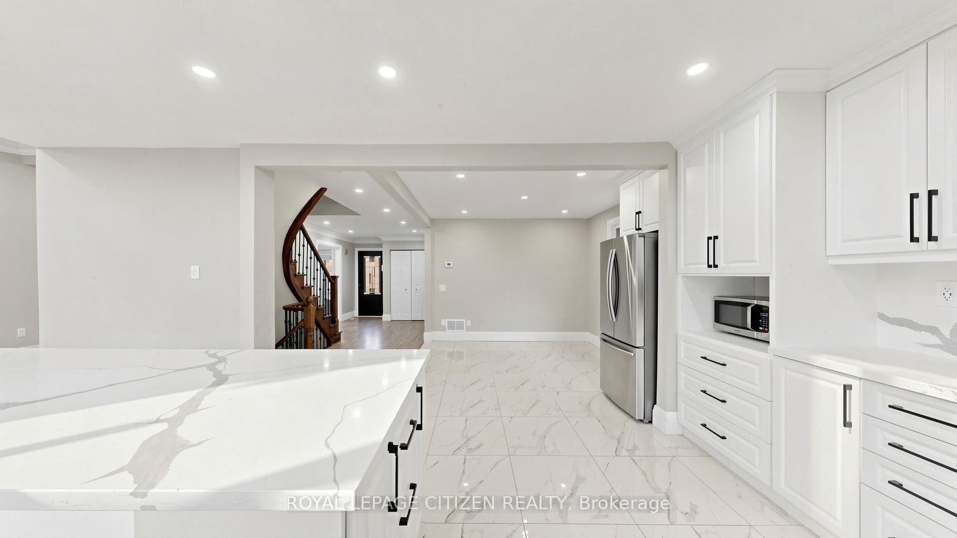 27 Emperor Avenue photo 15