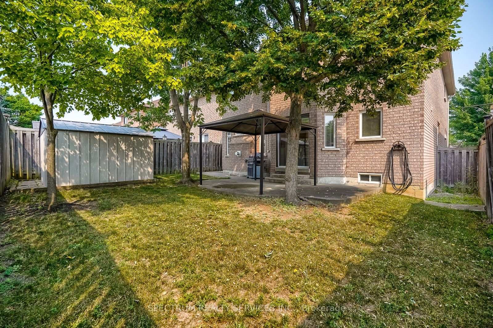 51 Monterey Road photo 46