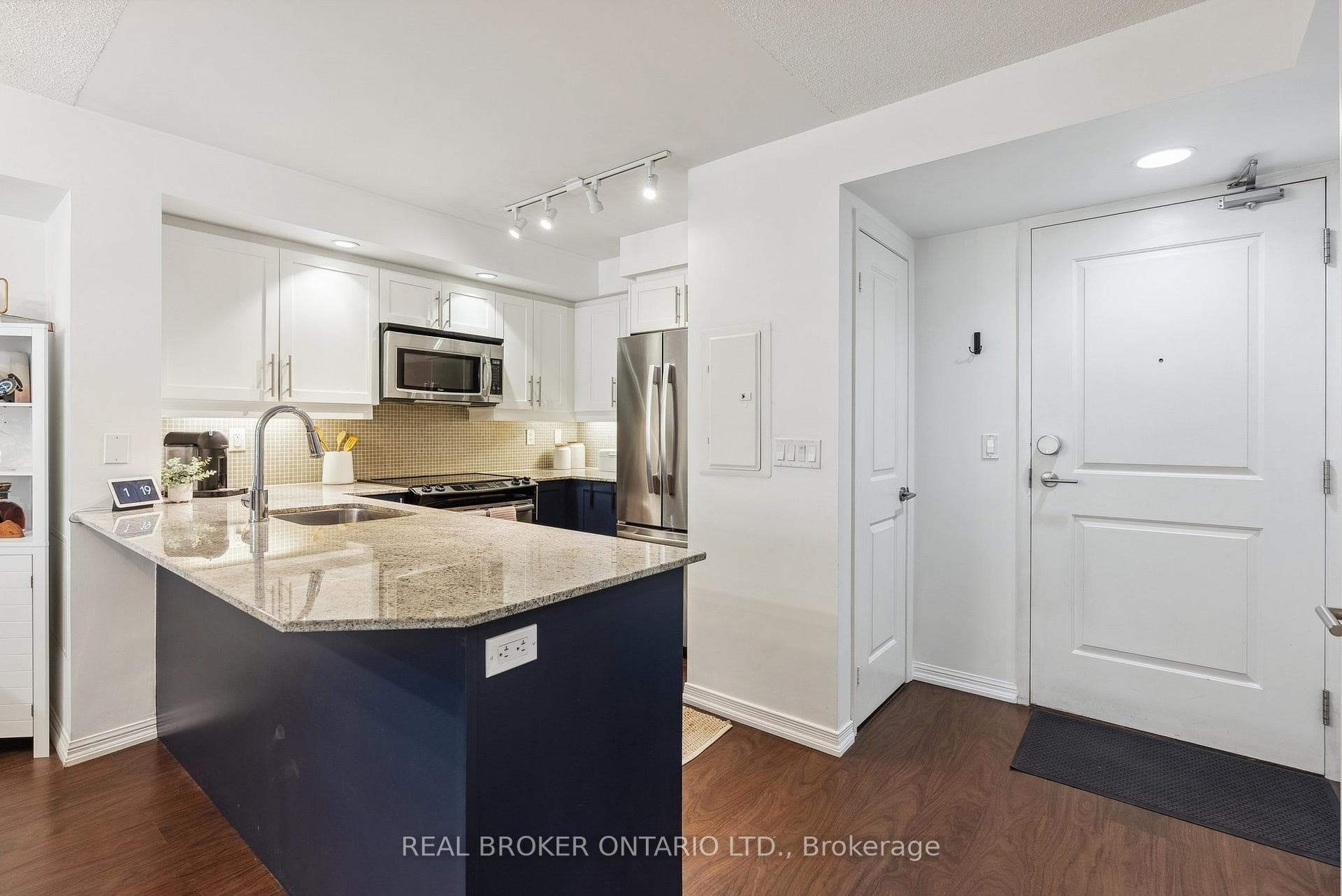 75 East Liberty Street Unit 418A photo 10