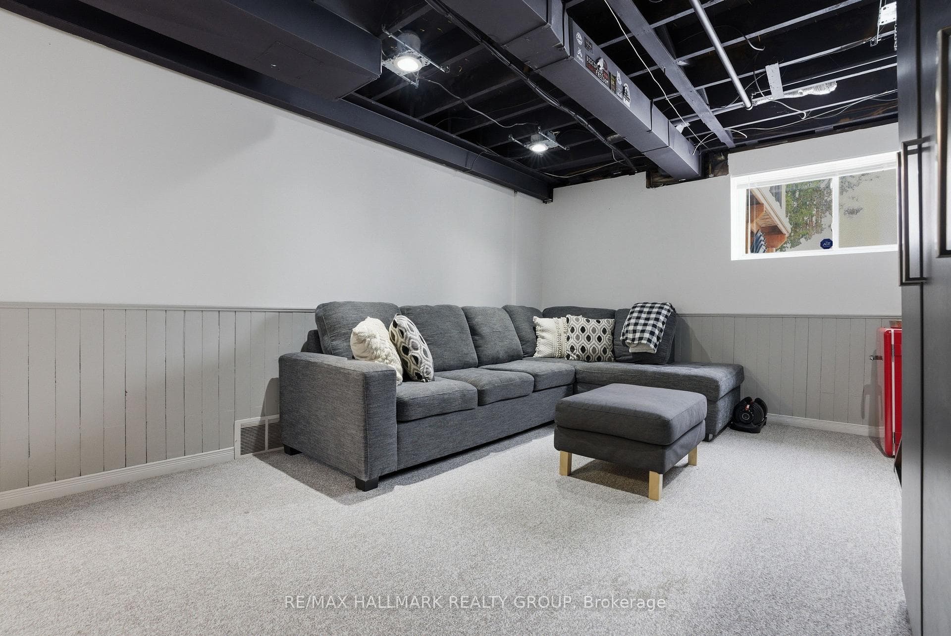 24 Binscarth Crescent photo 20