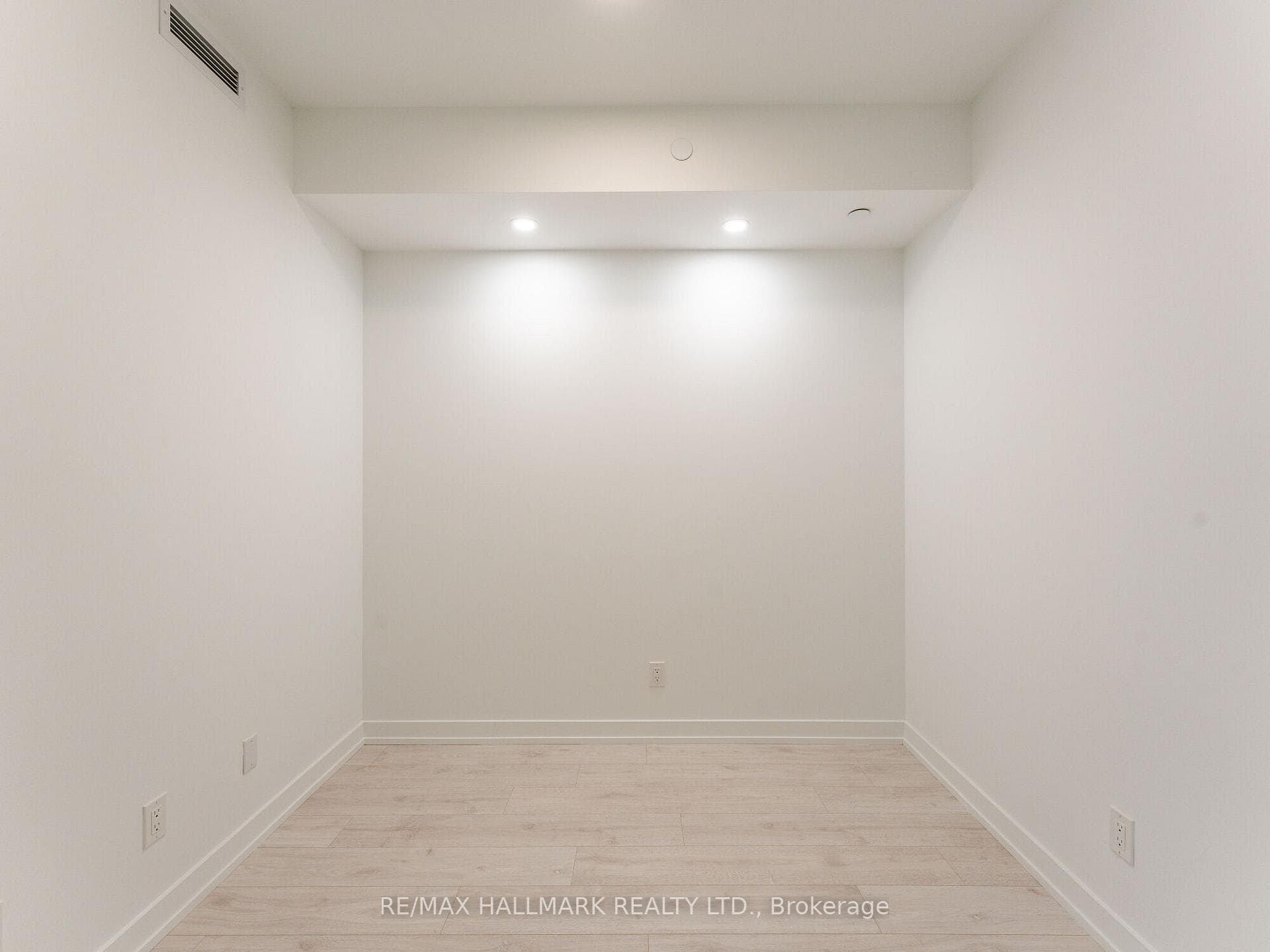 181 Sheppard Avenue Unit 523 photo 18