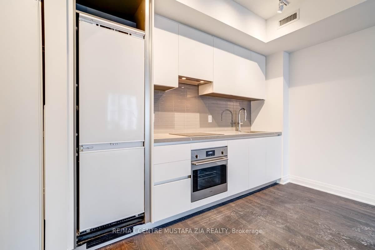 4015 The Exchange N/A Unit 2901 photo 7
