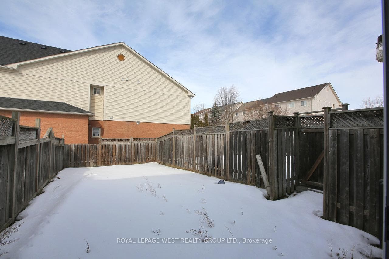 104 Kirkland Place photo 25