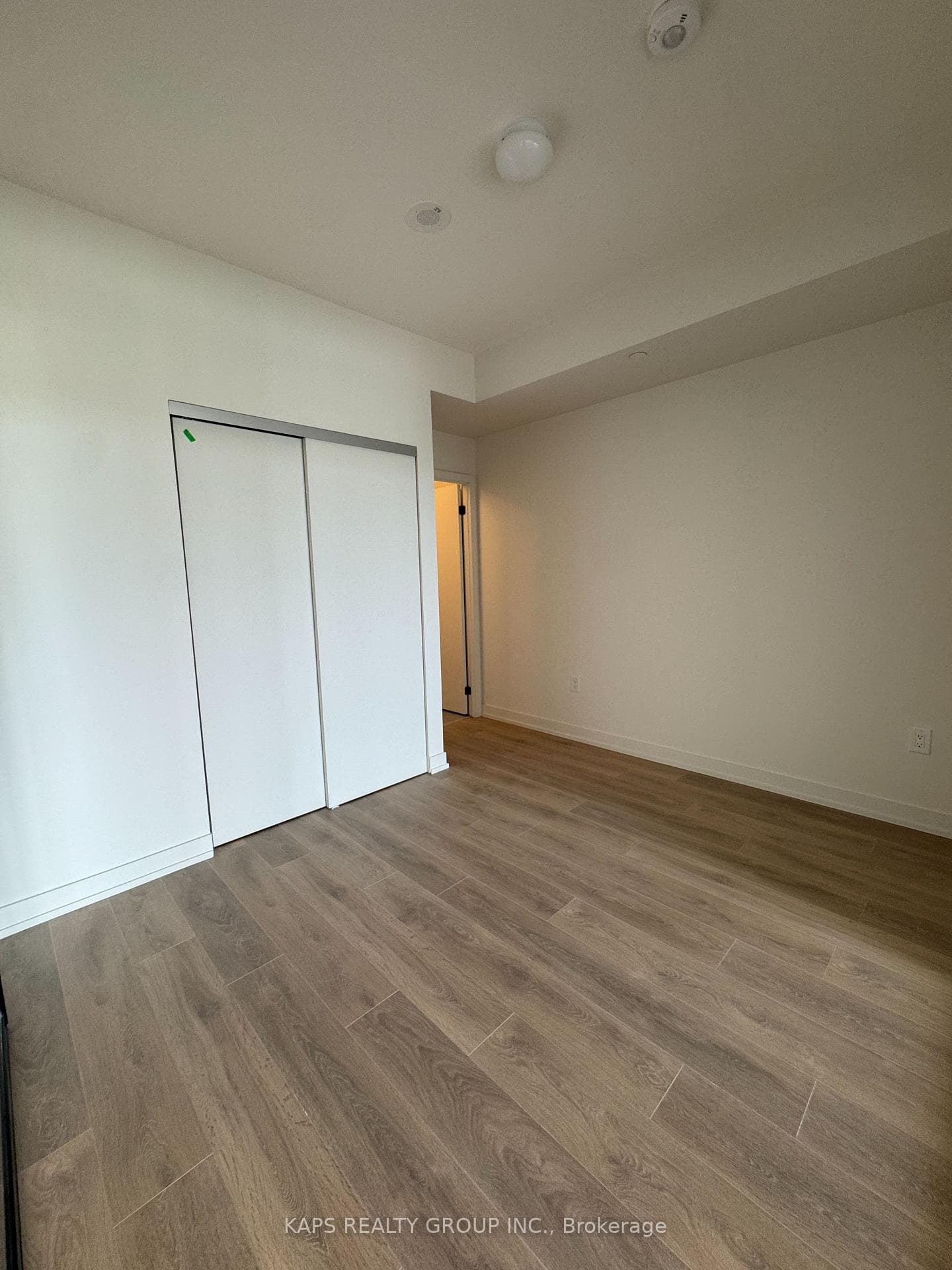 181 Sterling Road Unit 715 photo 7