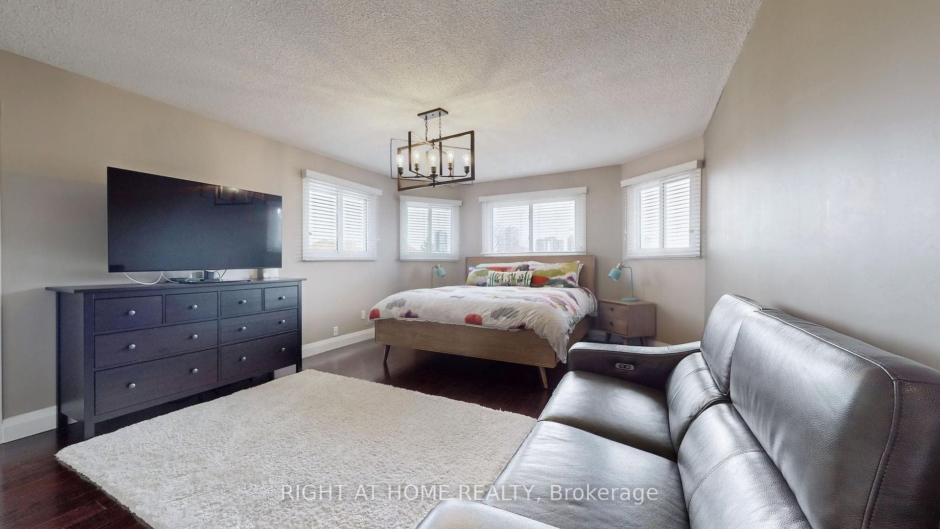 5338 Heritage Hills Boulevard photo 16