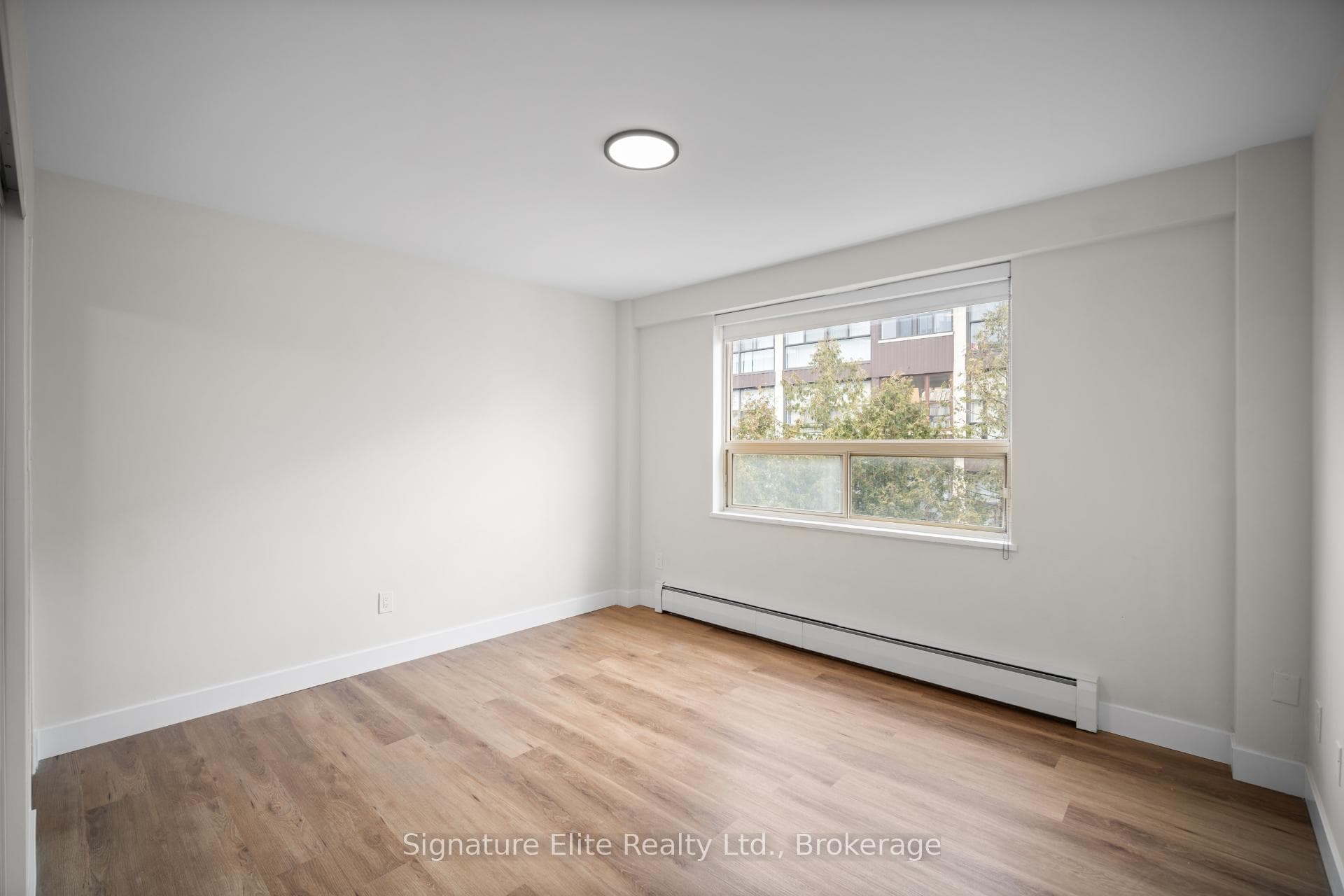 250 St Clair Avenue Unit 303 photo 6