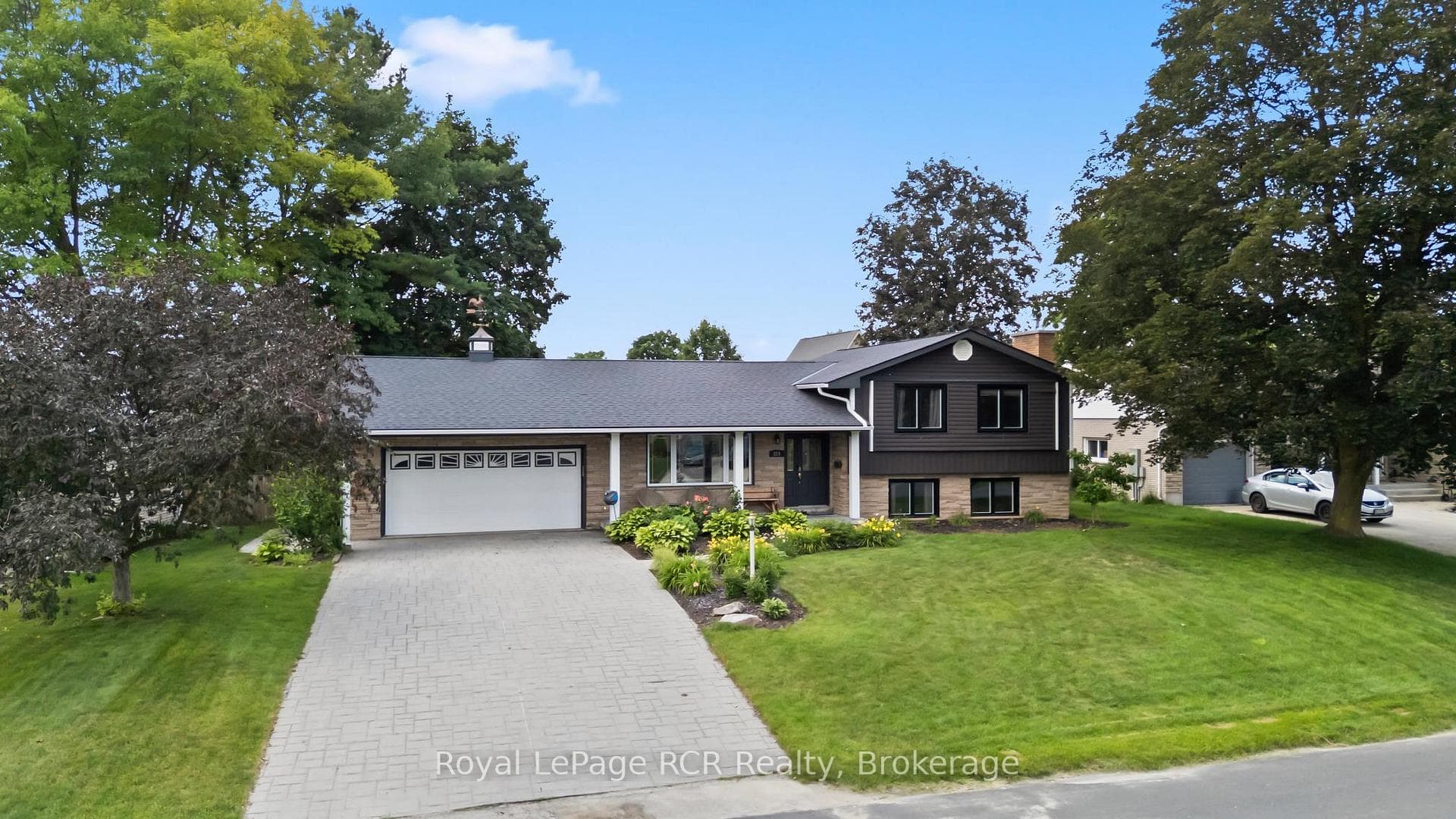 224 4th Avenue photo 2