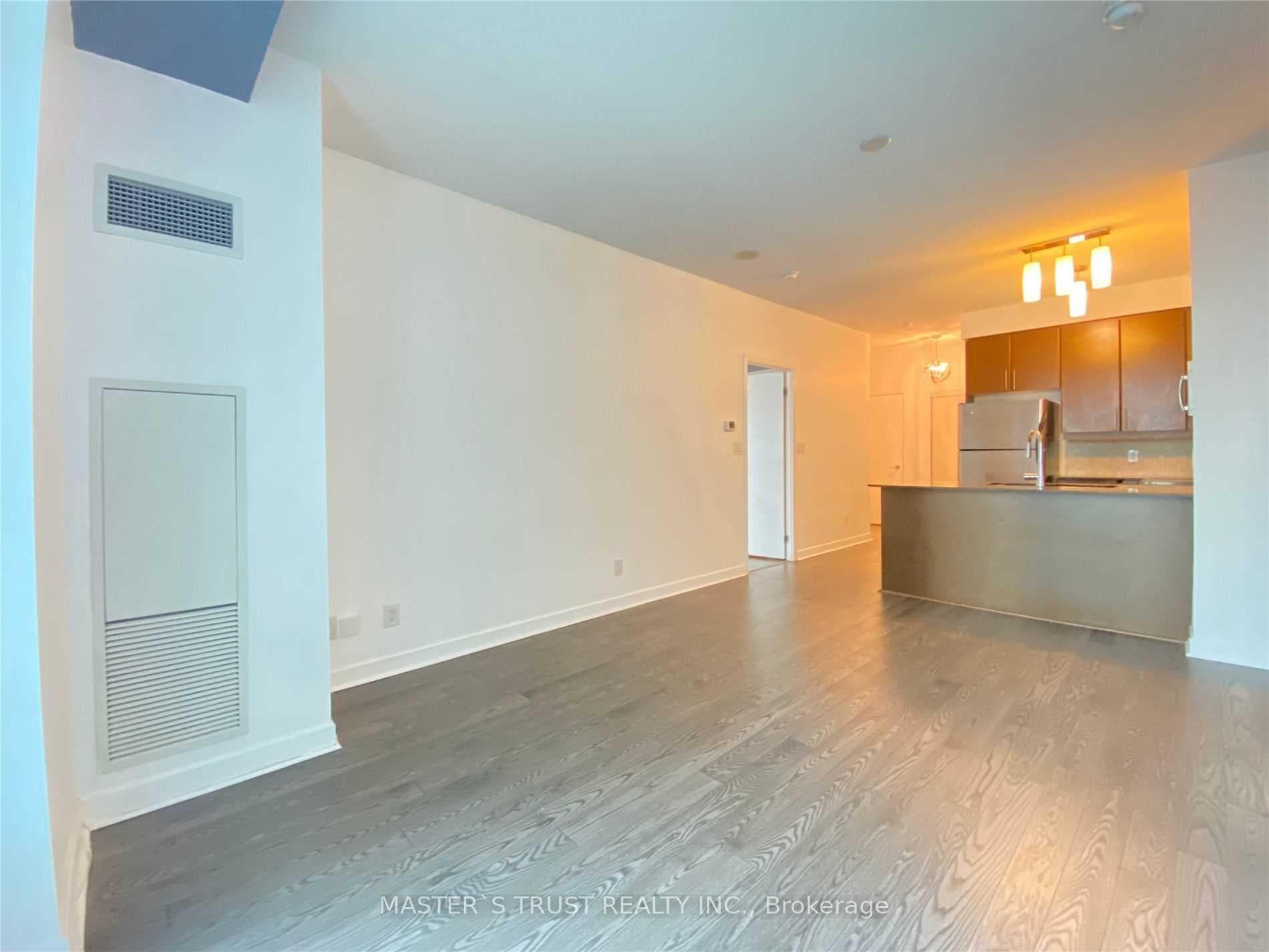 18 Harbour Street Unit 3211 photo 13