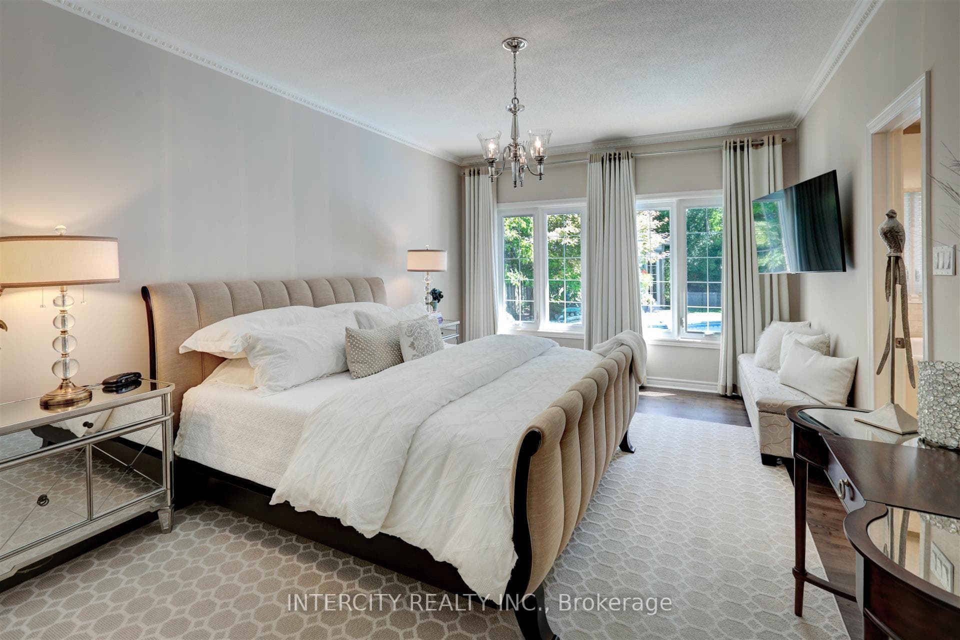 321 Vaughan Mills Road photo 17