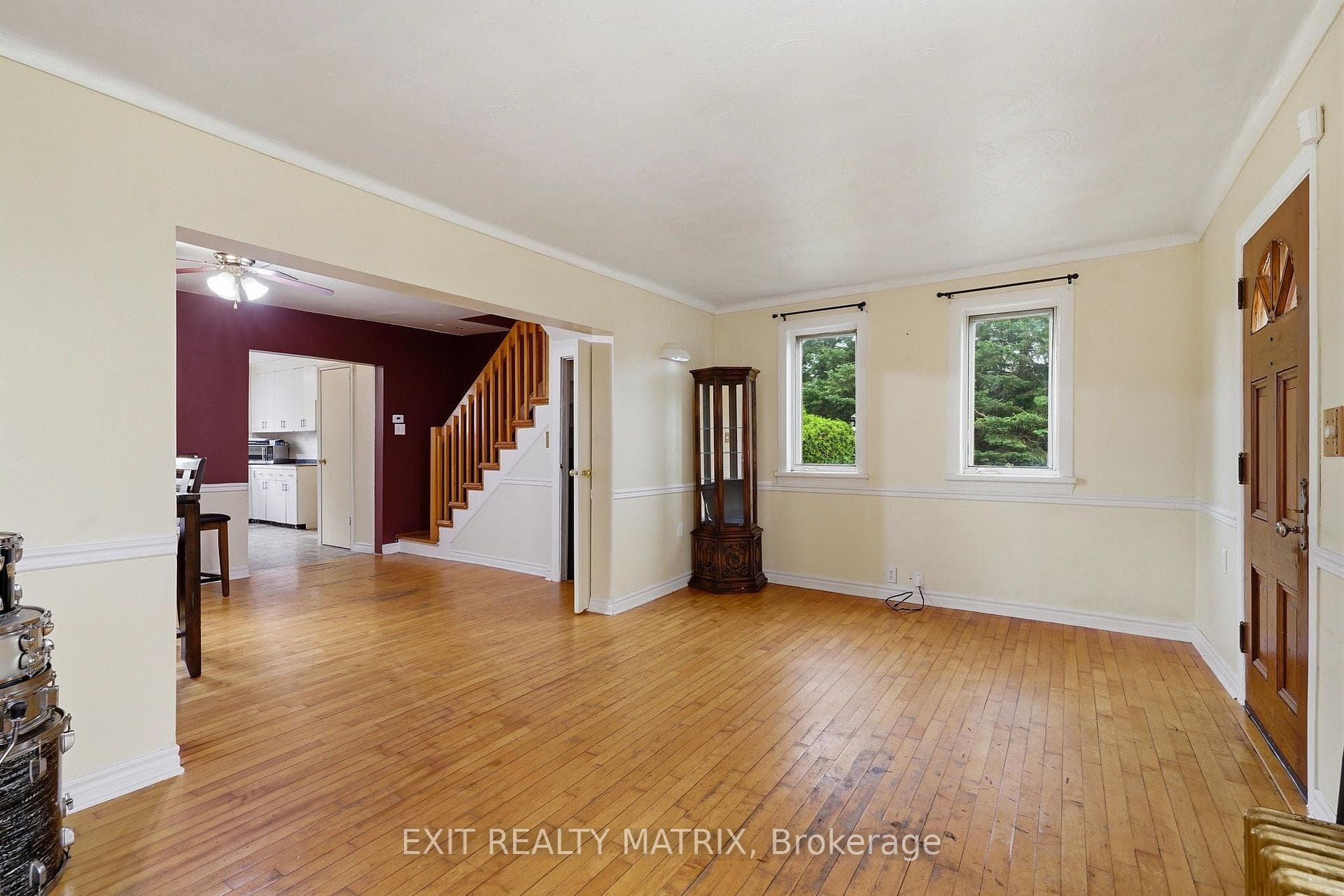 281 Higginson Street photo 5