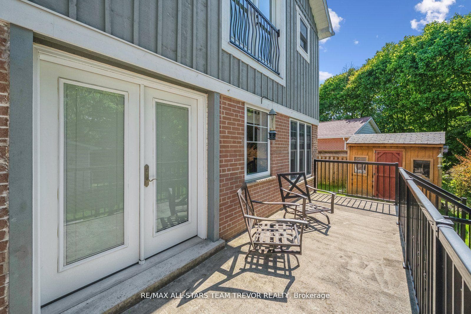 27 Corbett Crescent photo 34