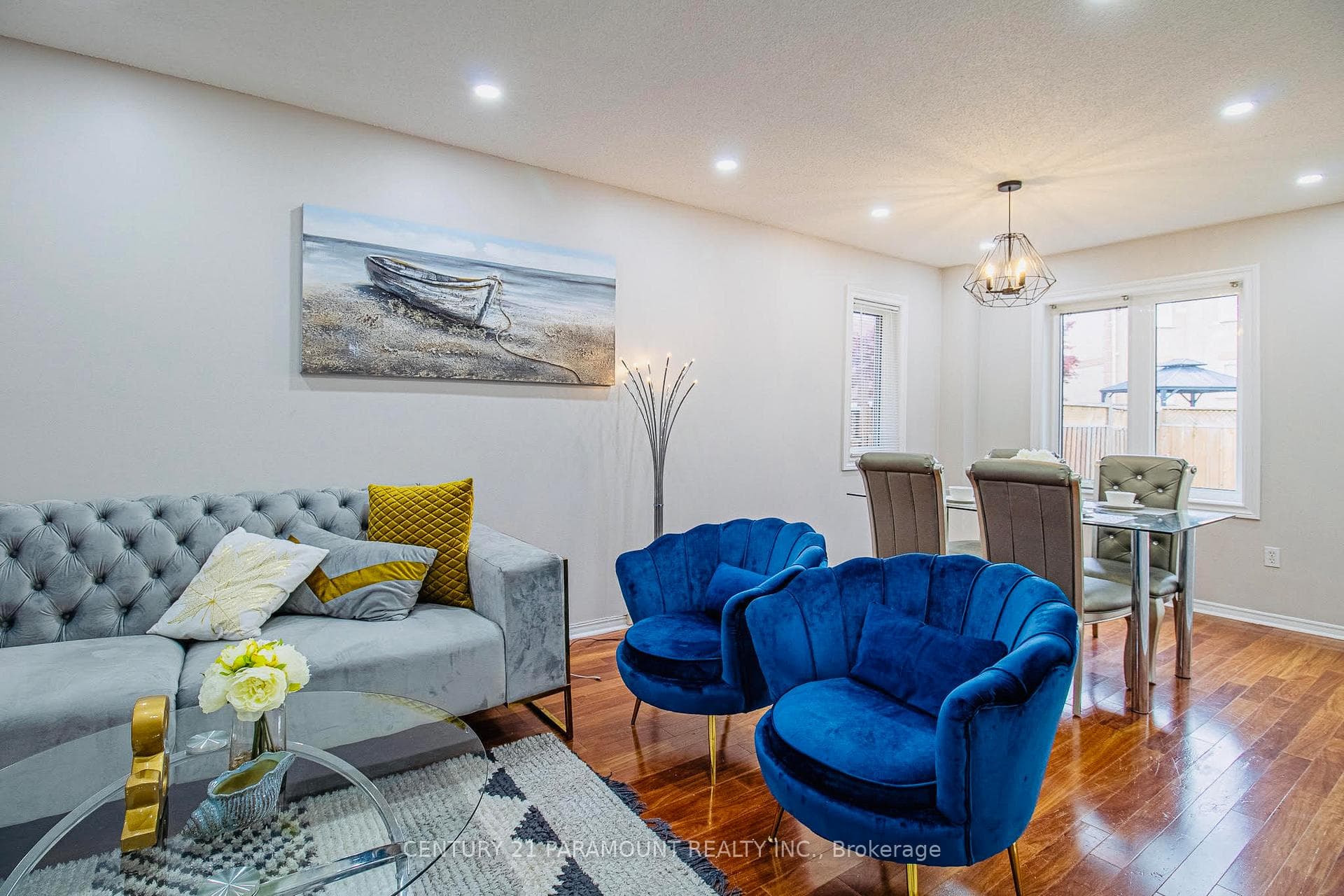 7 Sunley Crescent photo 11