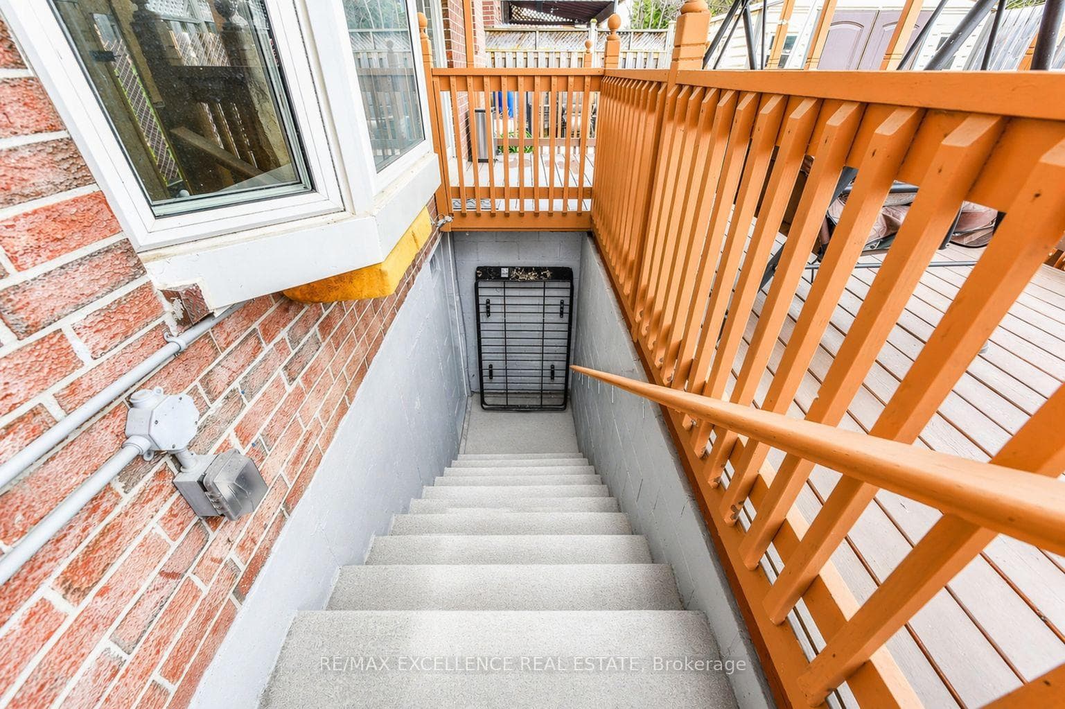89 Castlehill Road photo 32
