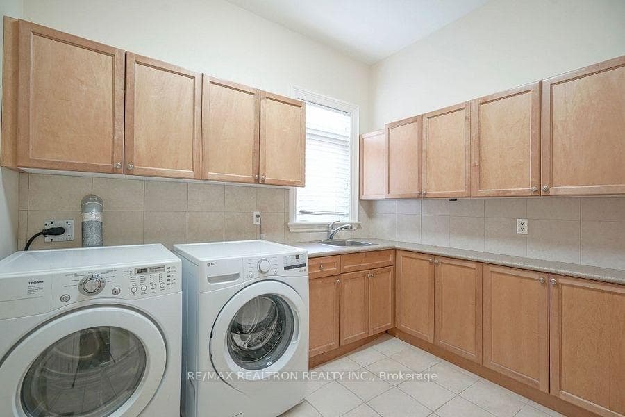 231 Churchill Ave Avenue photo 33