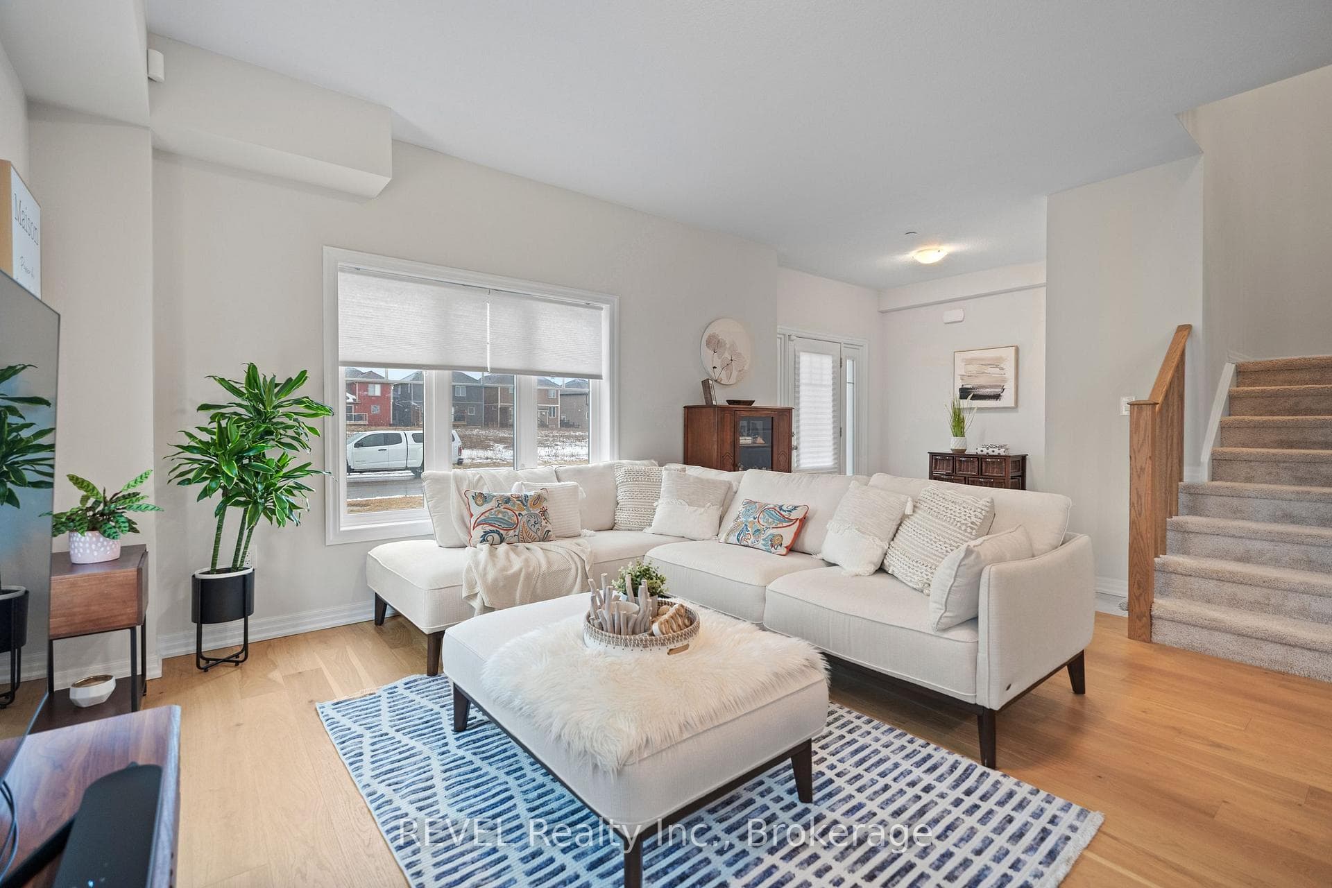 2 Bromley Drive photo 15