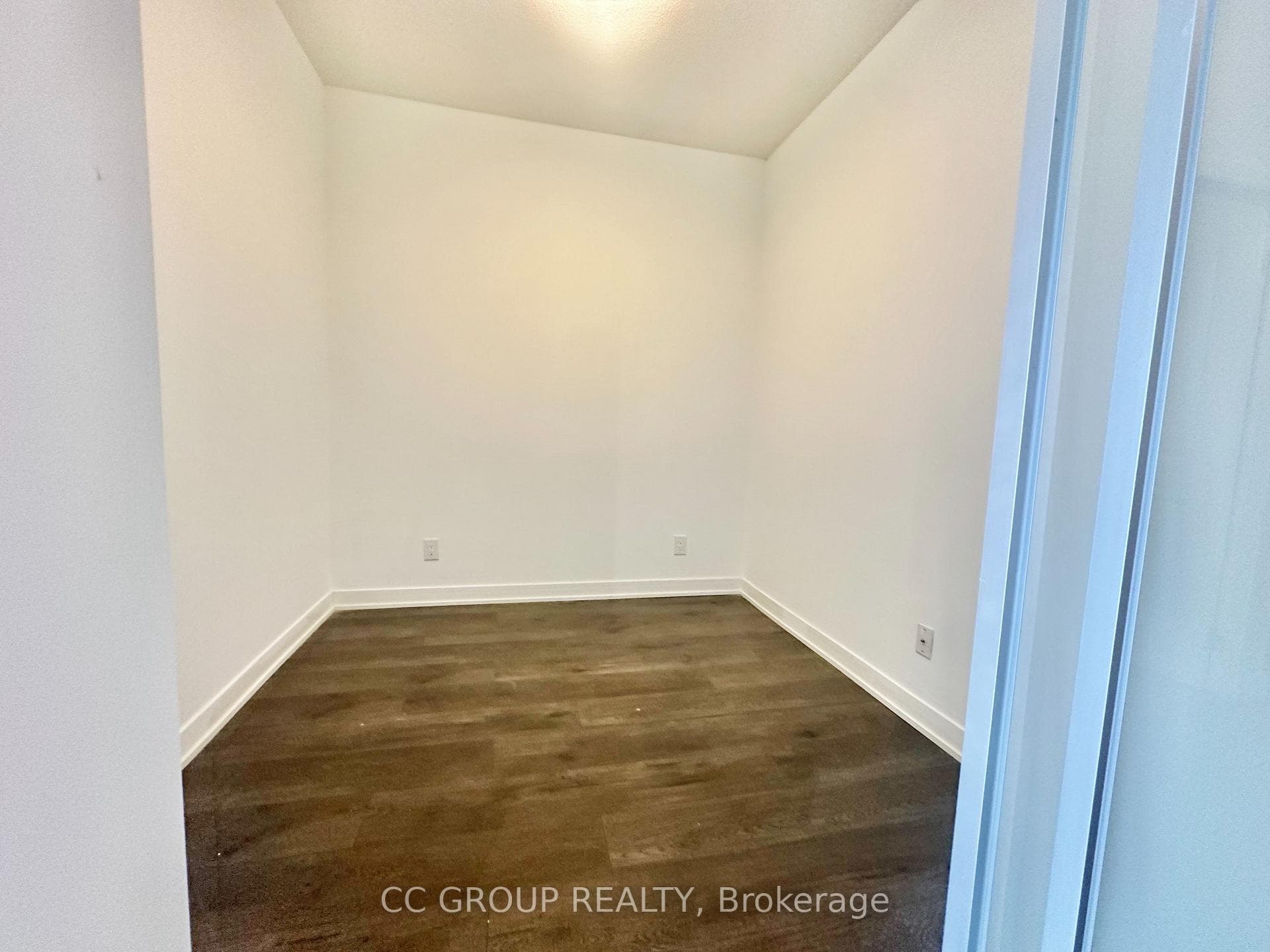 195 Bonis Avenue Unit 402 photo 14