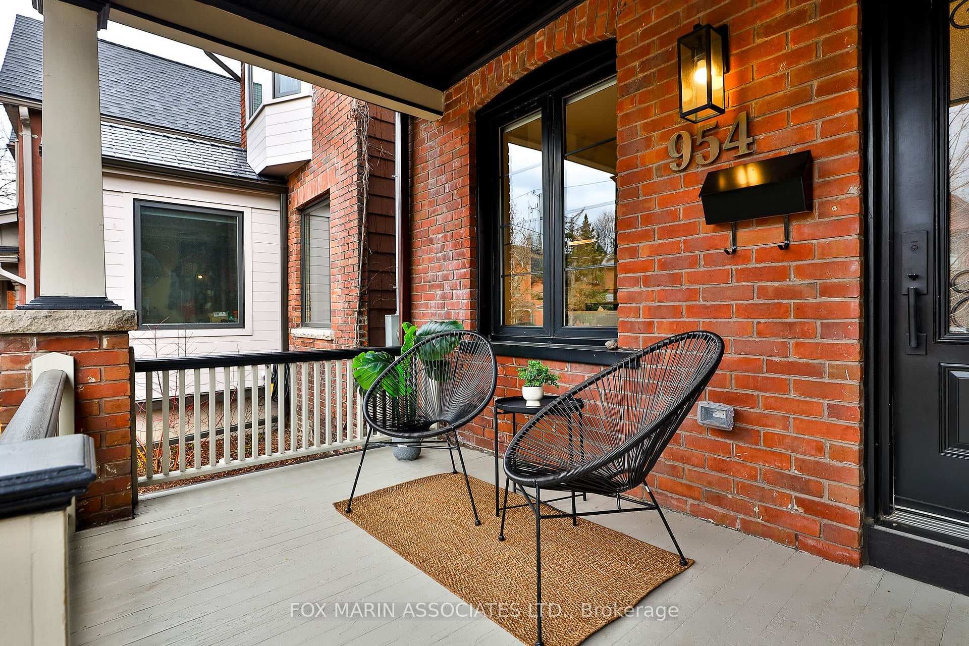 954 Logan Avenue photo 39