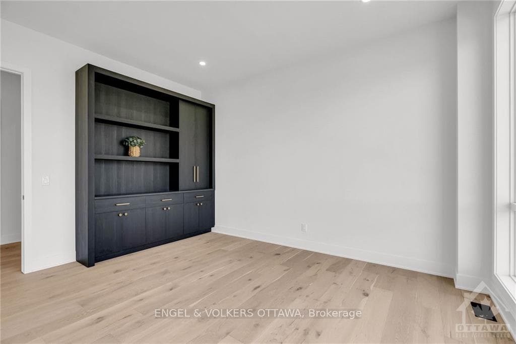 Main Floor Office