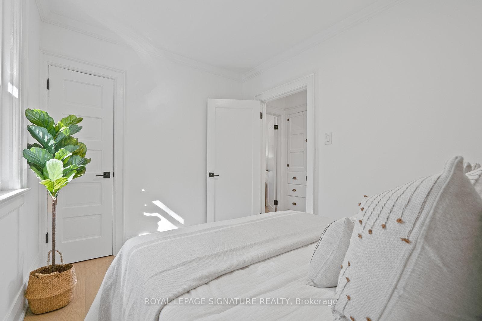 21 Glengarry Avenue photo 25