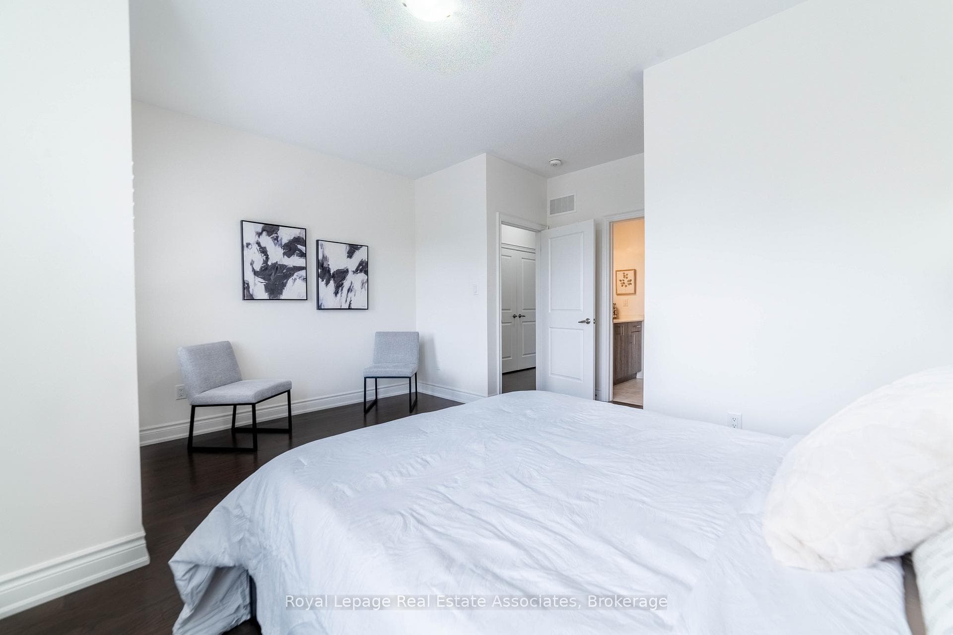 1267 Raspberry Terrace photo 31