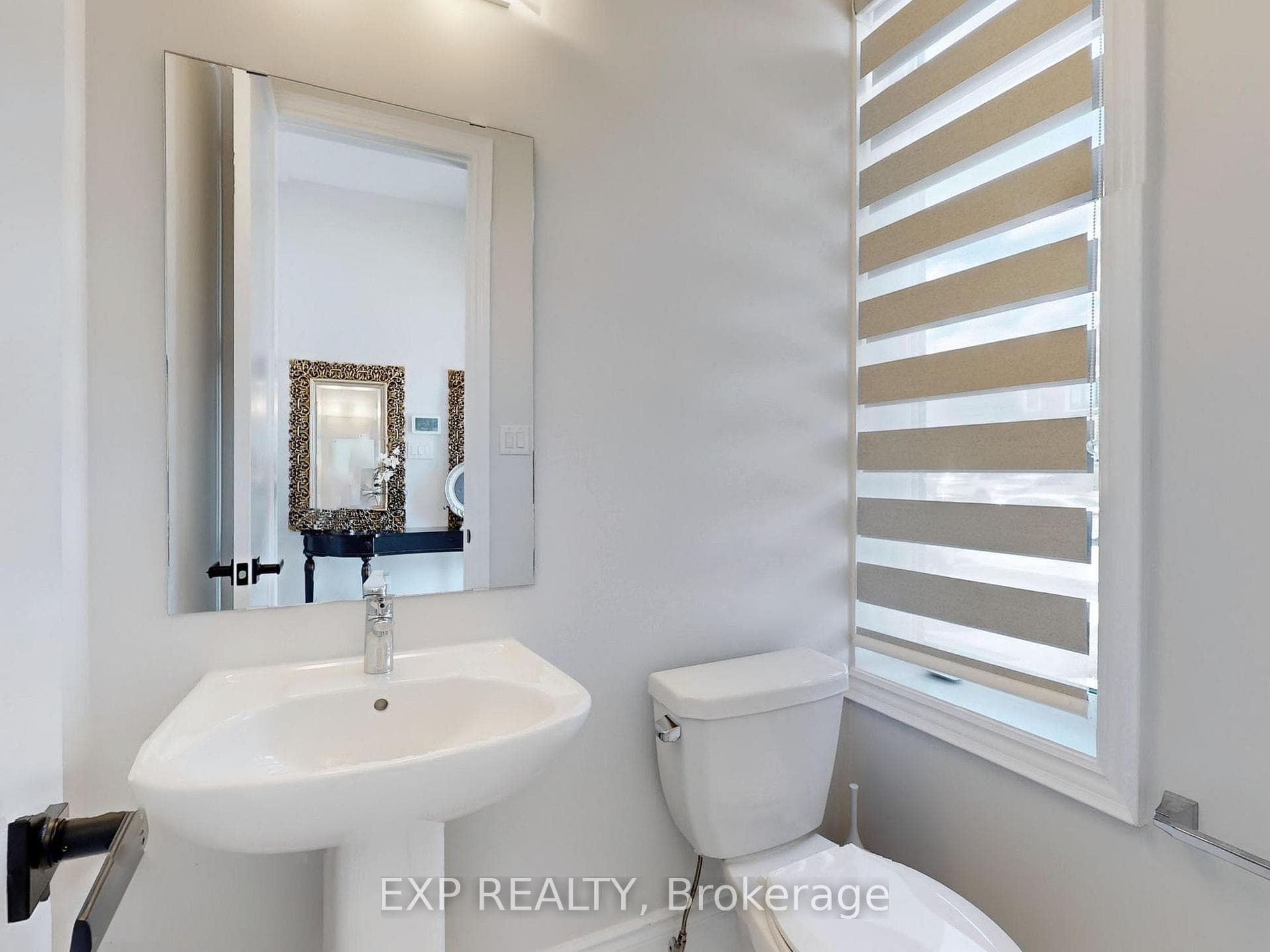 30 Duxbury Road photo 19