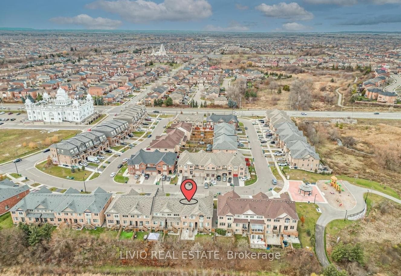 34 Davenfield Circle photo 4