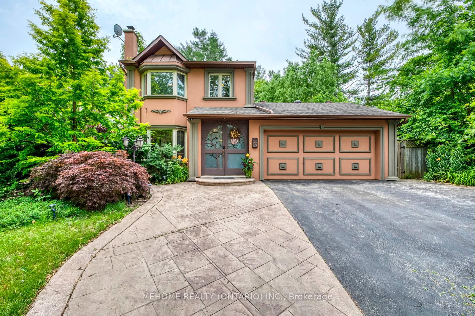 198 Chalmers Street photo 1