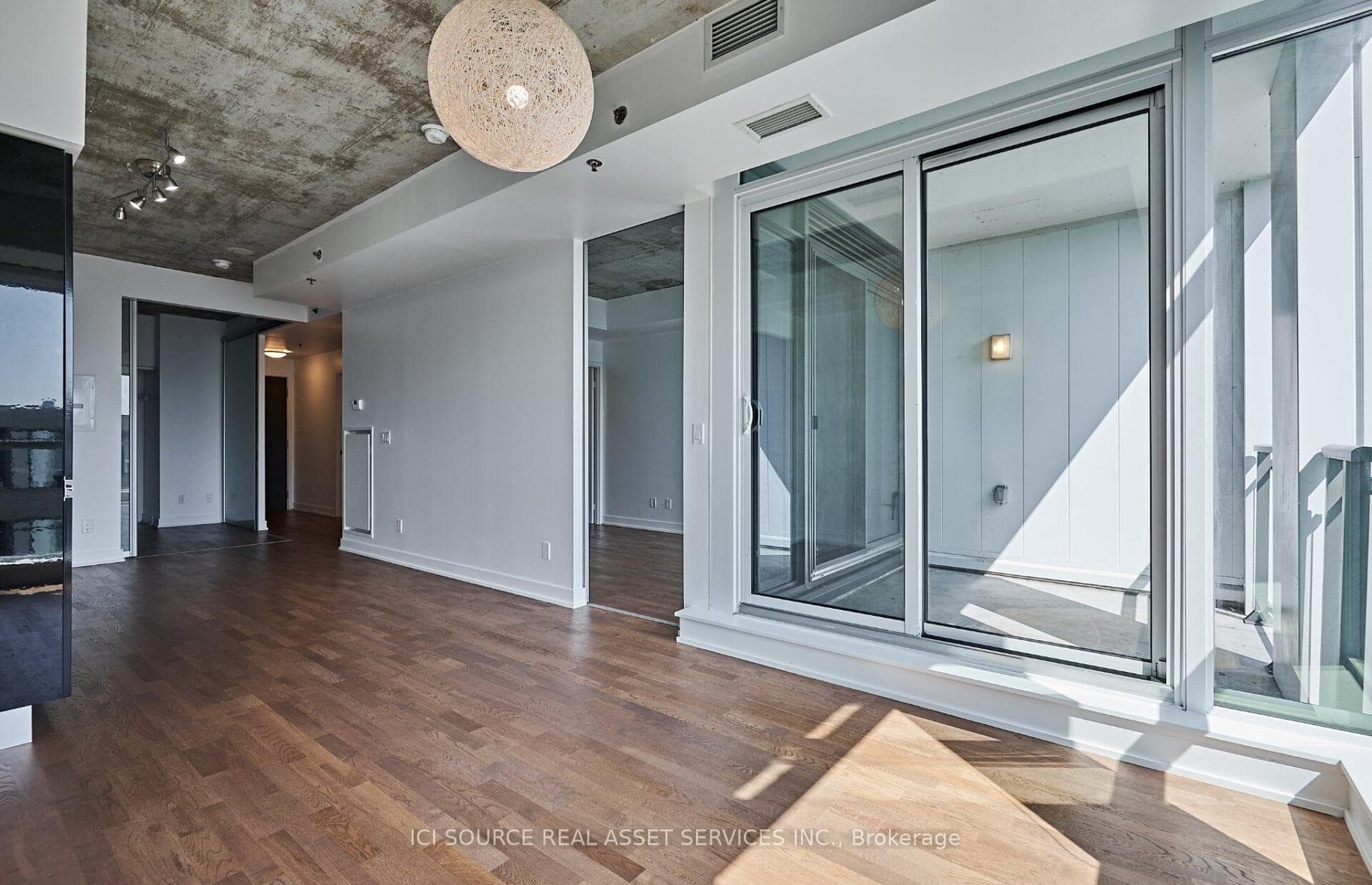 20 Minowan Miikan Lane Unit 726 photo 8