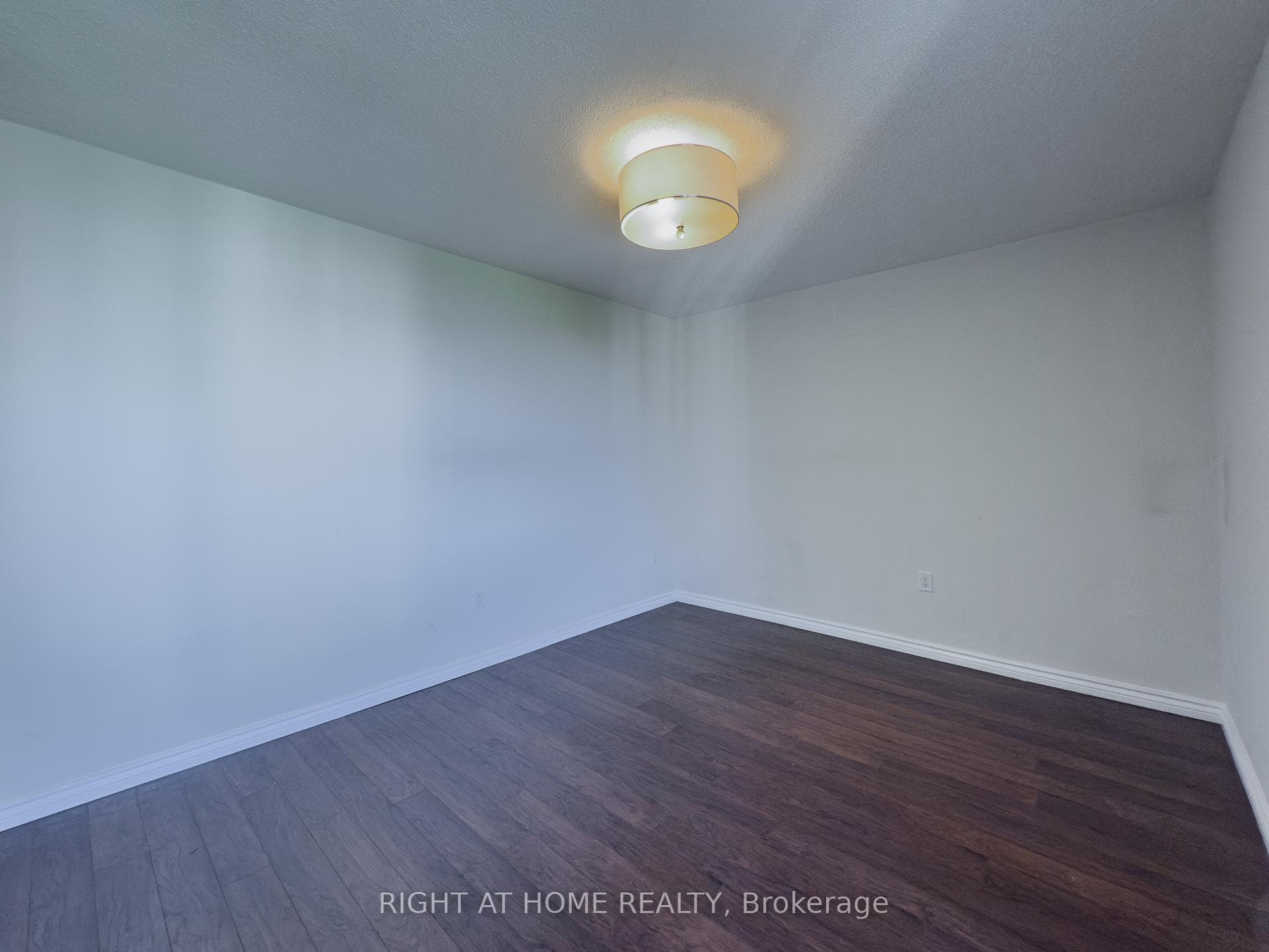177 Linus Road Unit PH15 photo 17