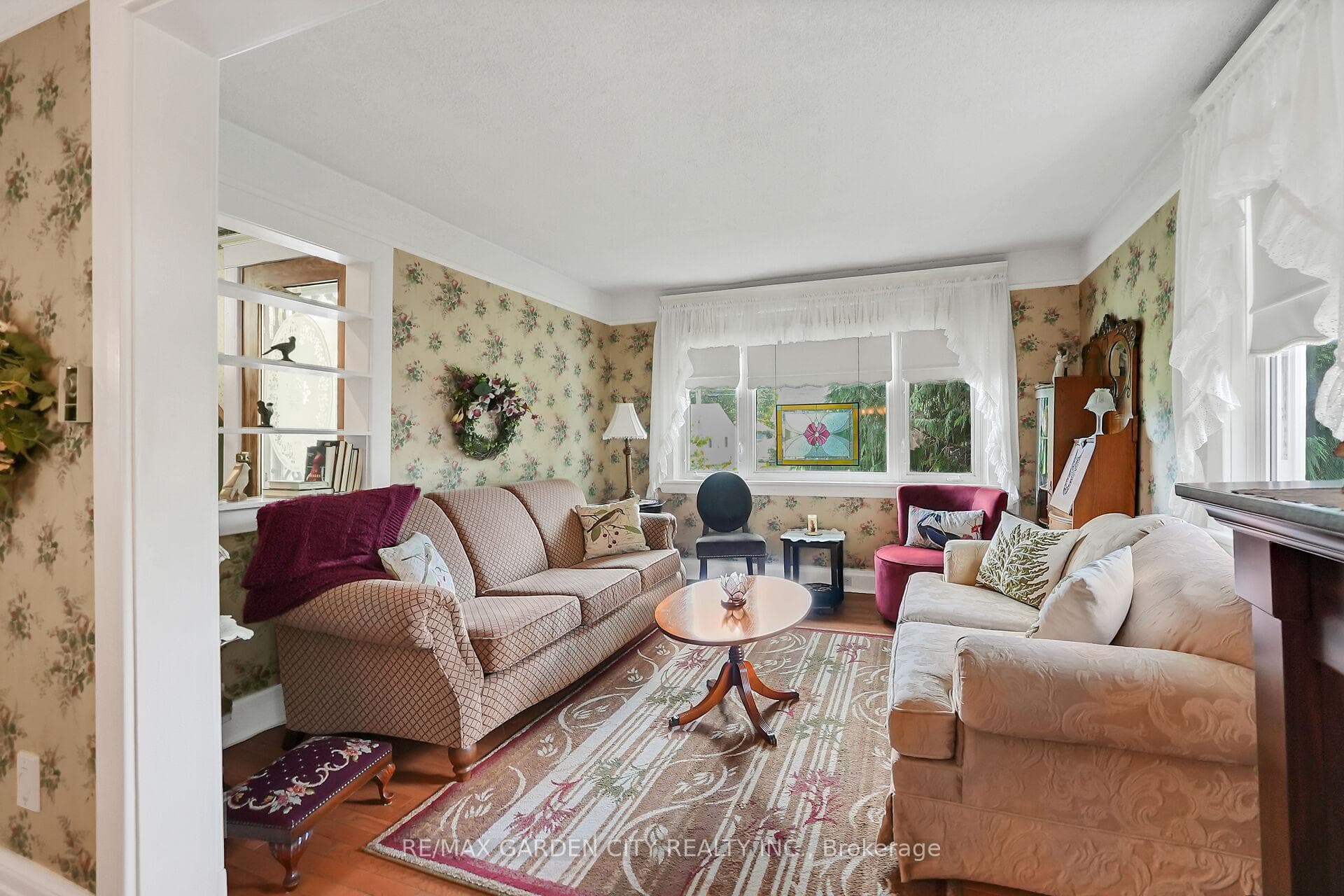 110 Livingston Avenue photo 3