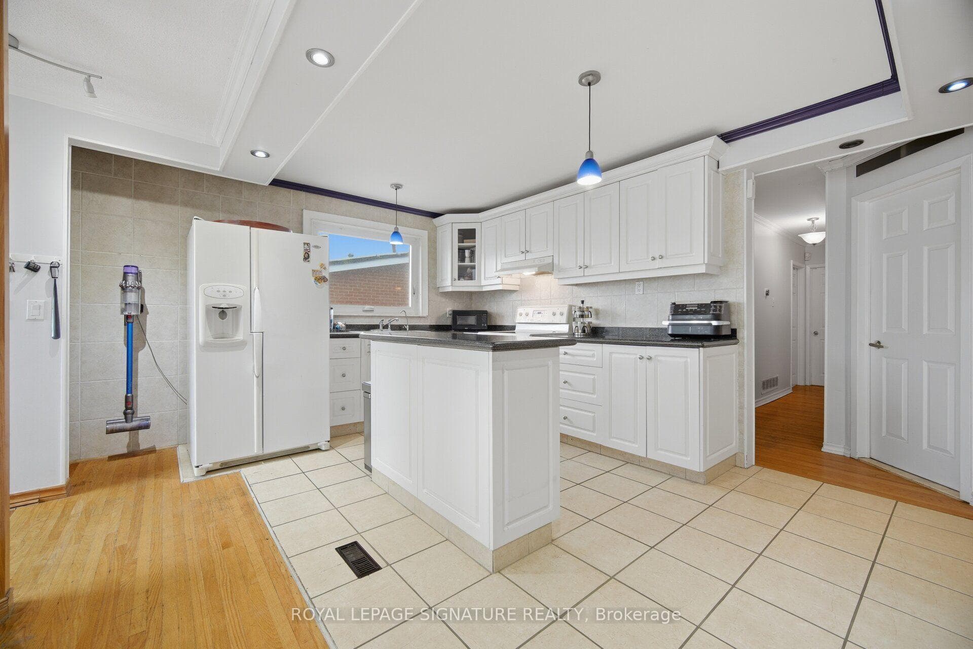 51 Wilton Drive photo 15