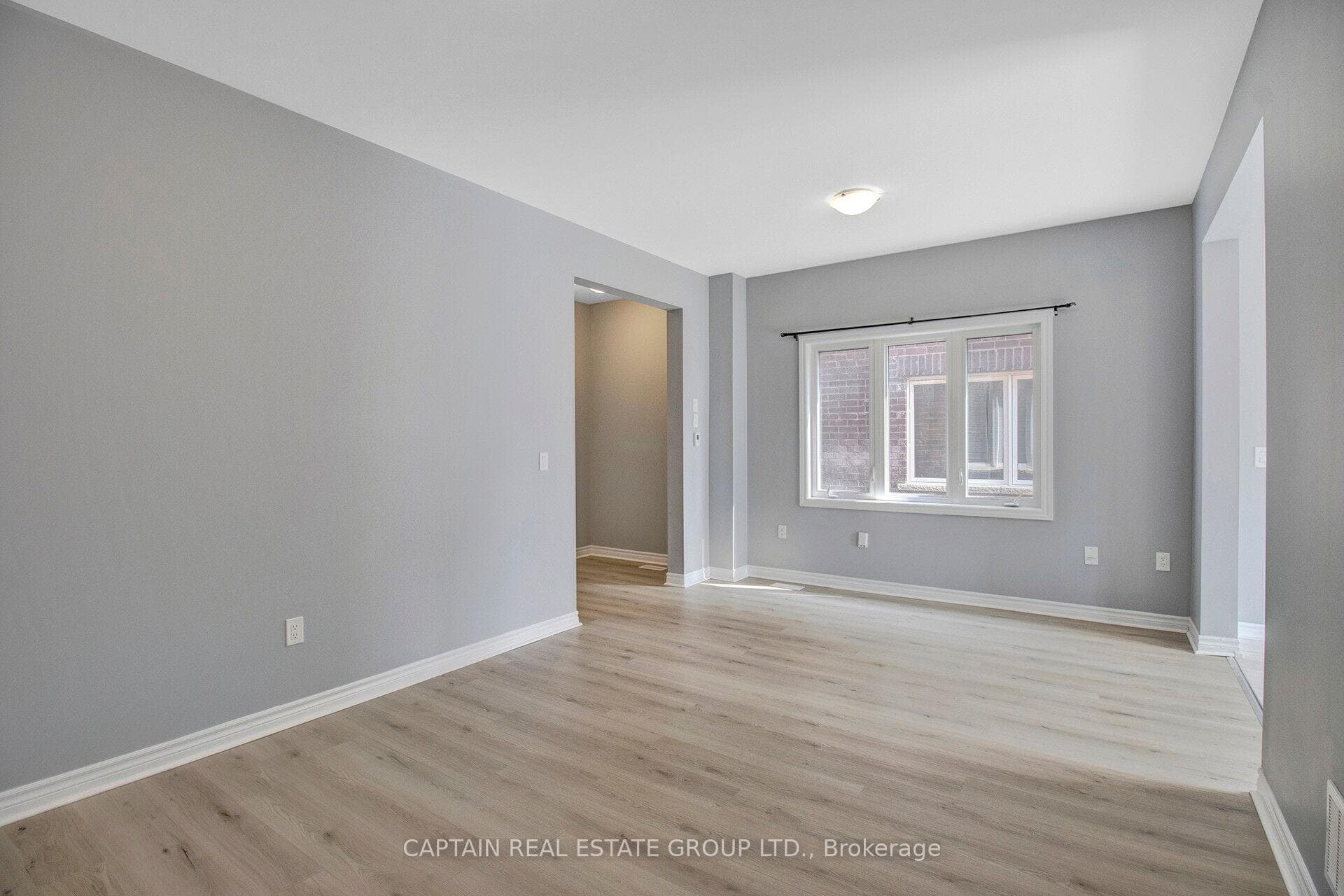 232 Ridley Crescent photo 12