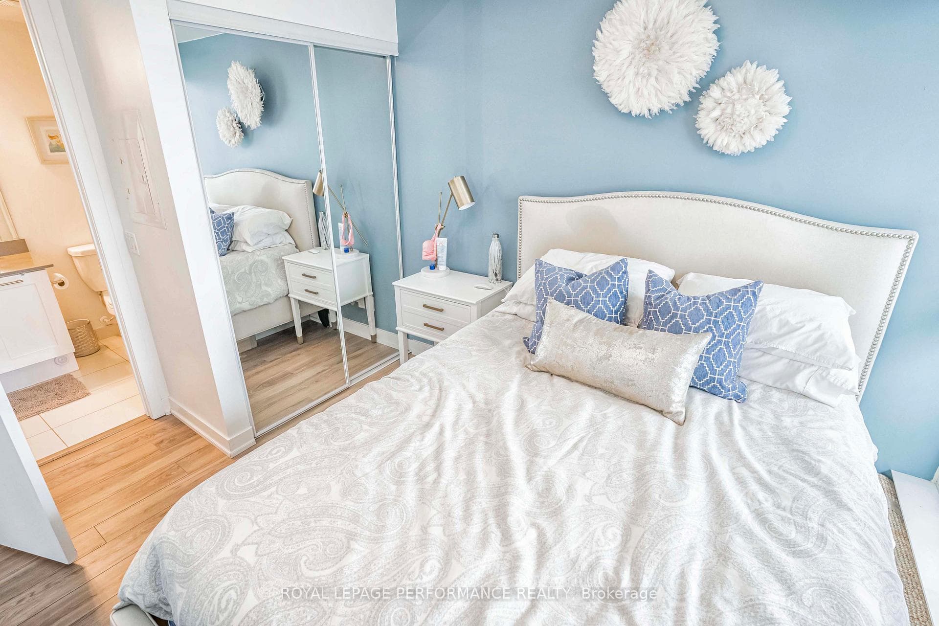2212 Lake Shore Boulevard Unit 901 photo 14