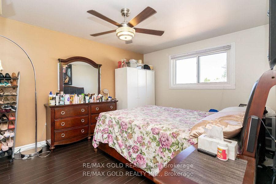 7563 Langworthy Drive photo 20