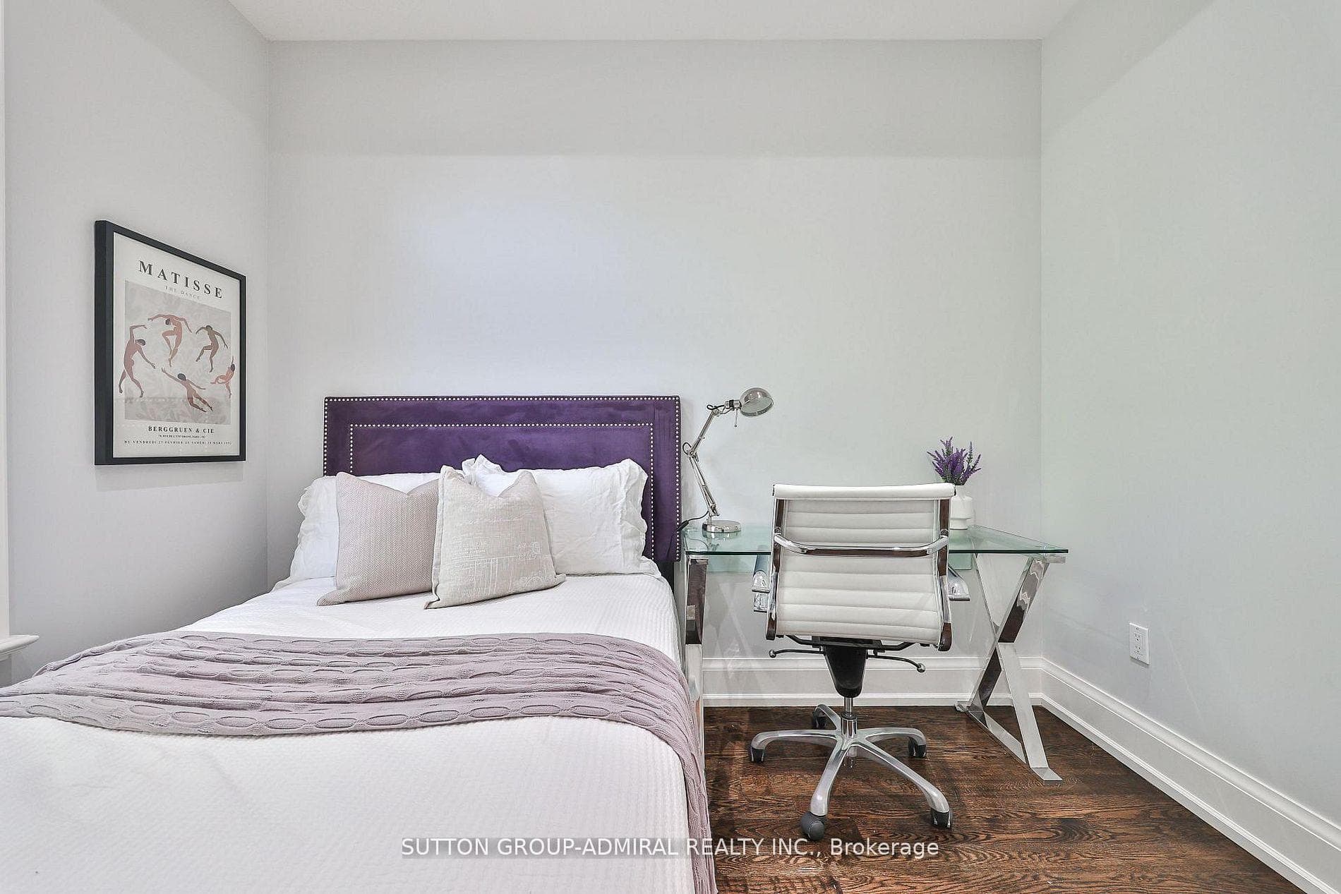 137 Florence Avenue photo 30