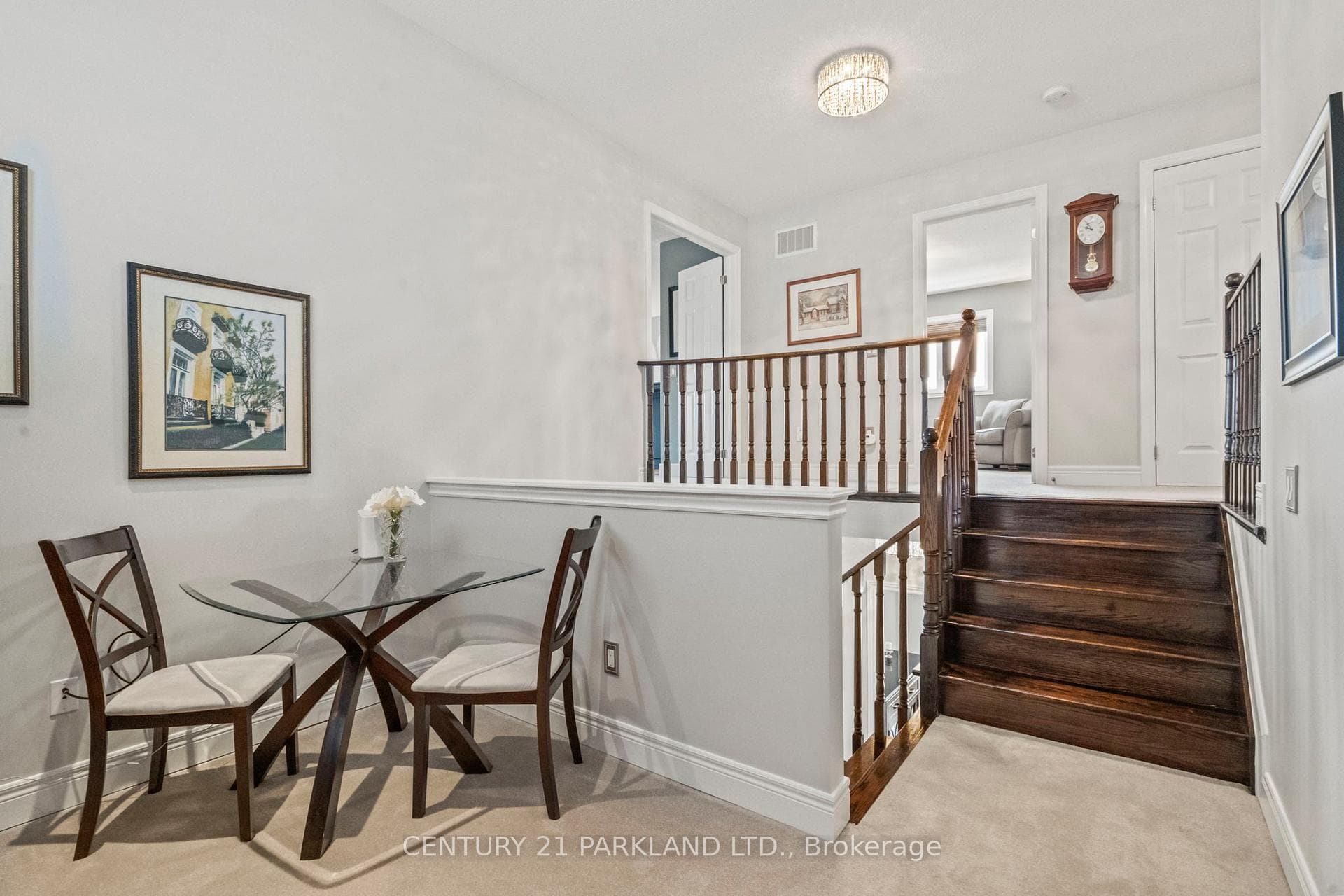 36 Royal Park Boulevard photo 20