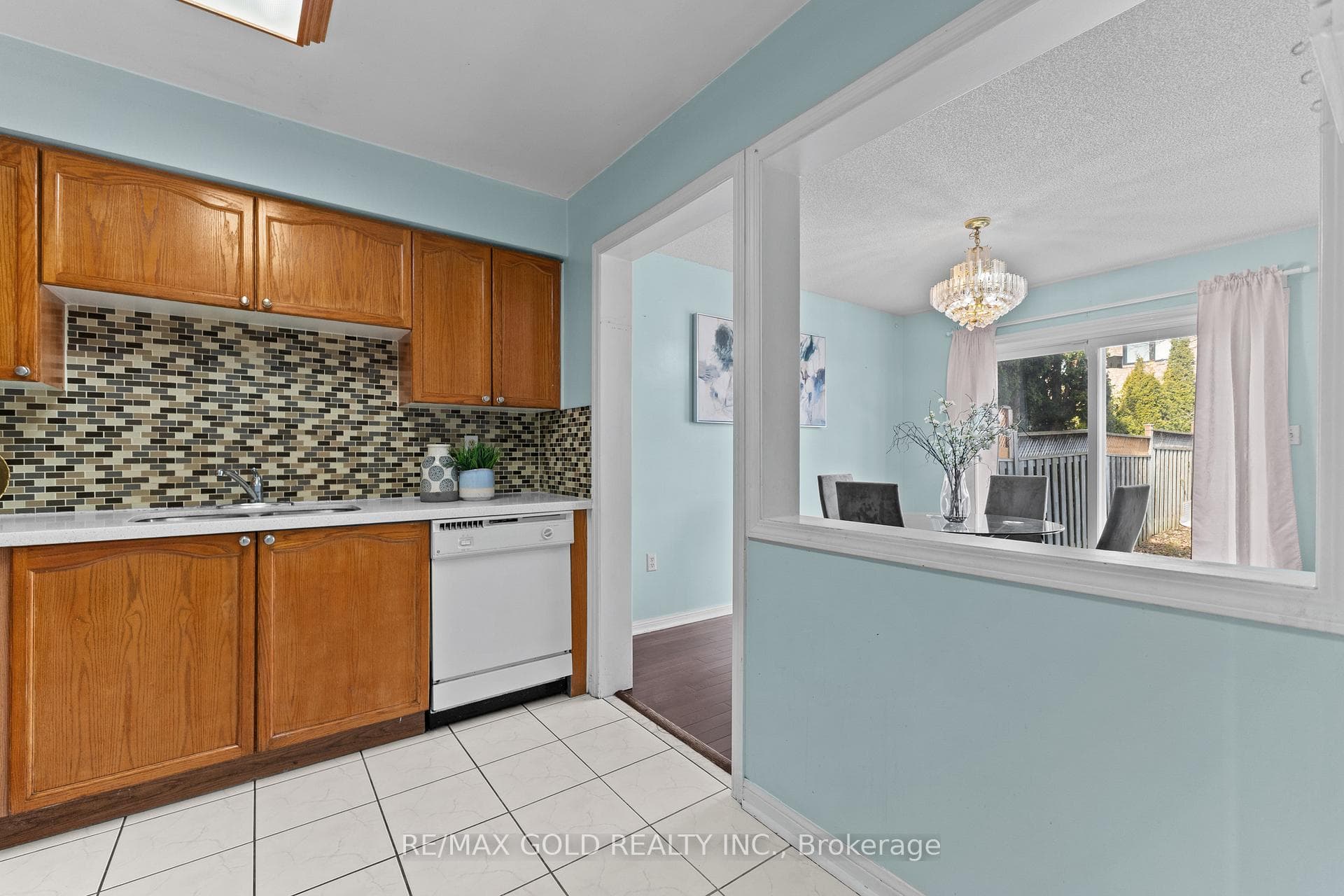 86 Oatfield Road photo 7