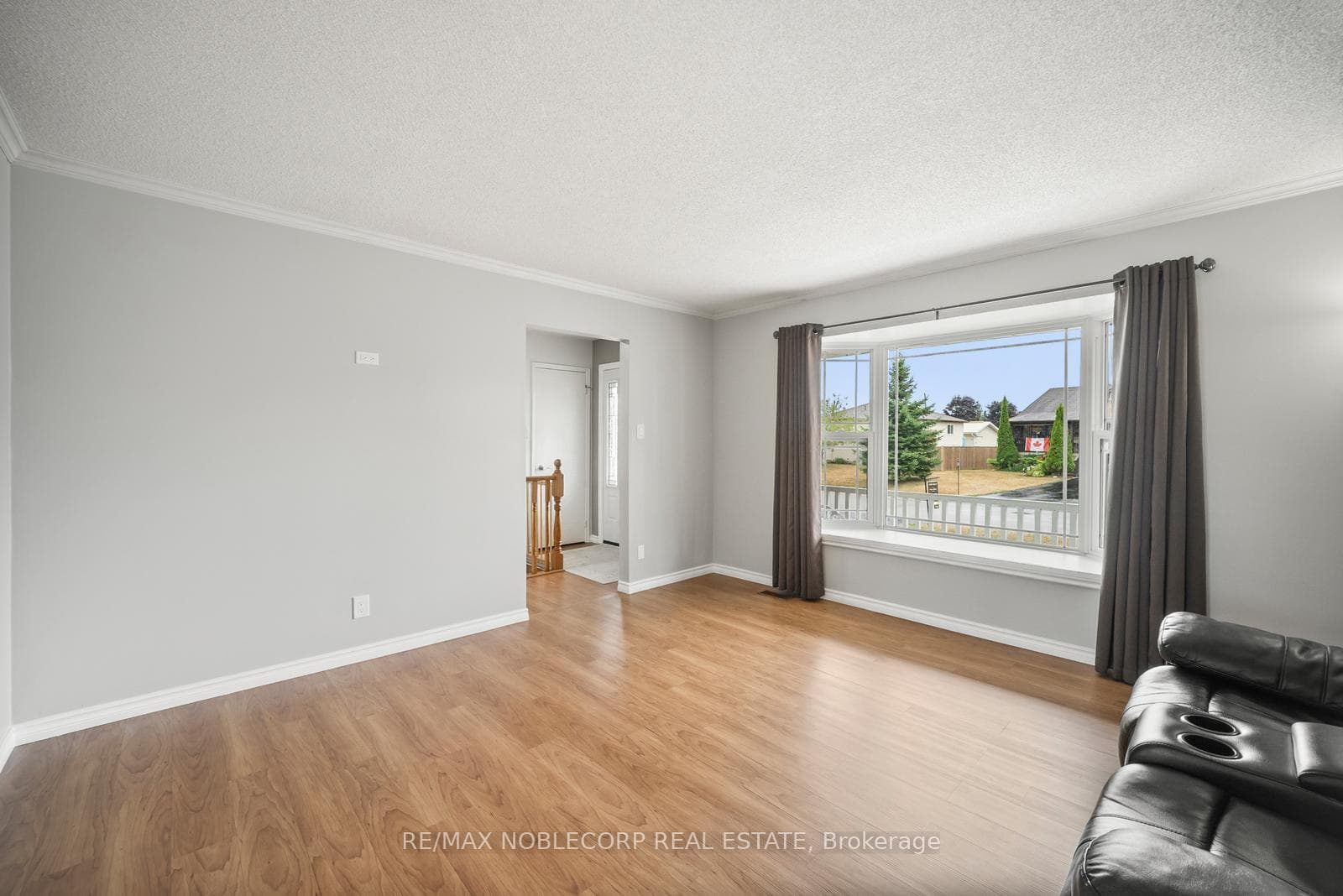 3 Shawn Avenue photo 11