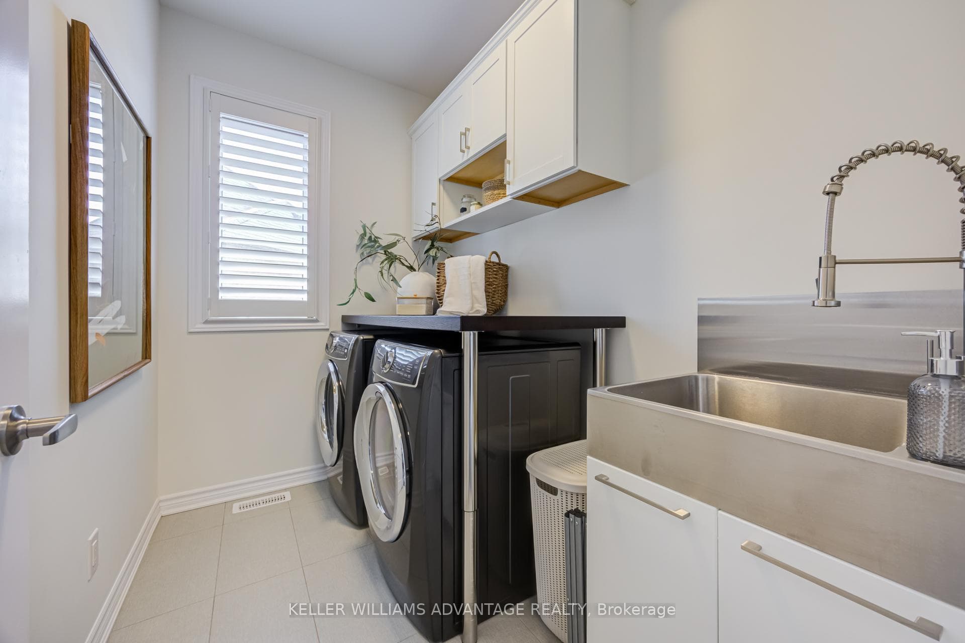 46 Sutcliffe Drive photo 29