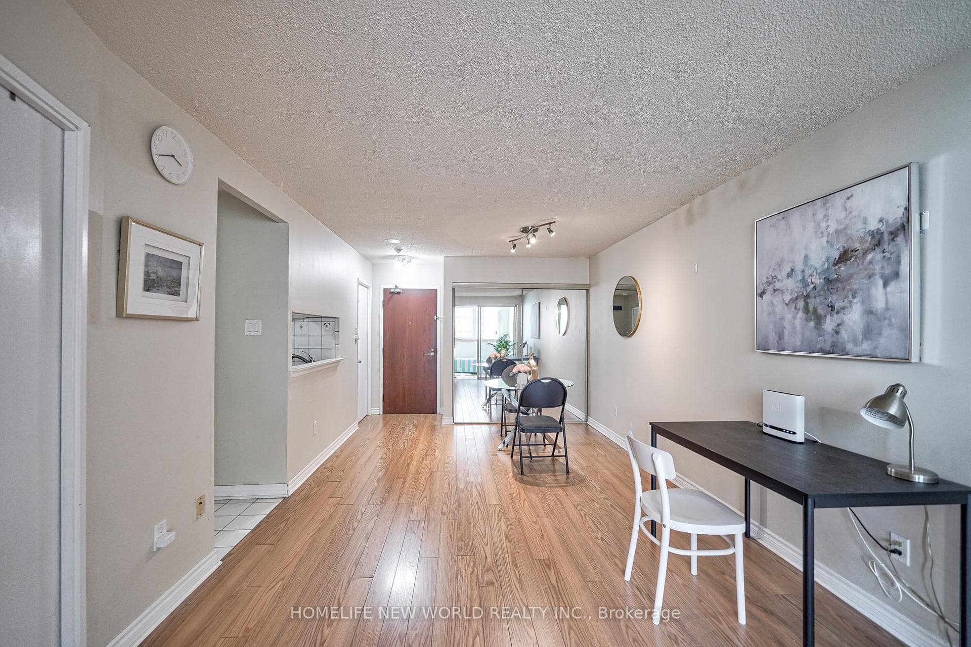1055 Bay Street Unit 1716 photo 23