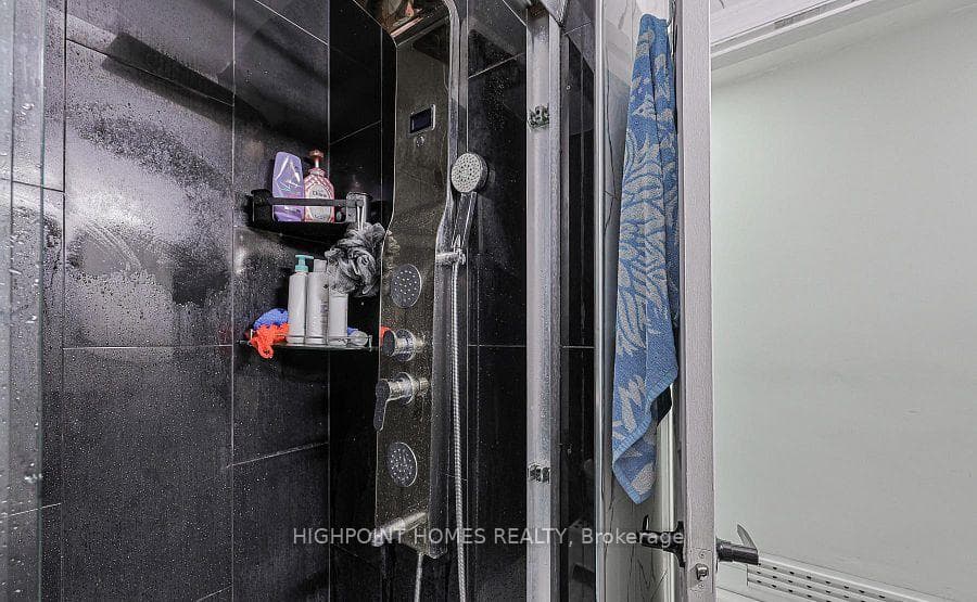 3 Mozart Avenue photo 25