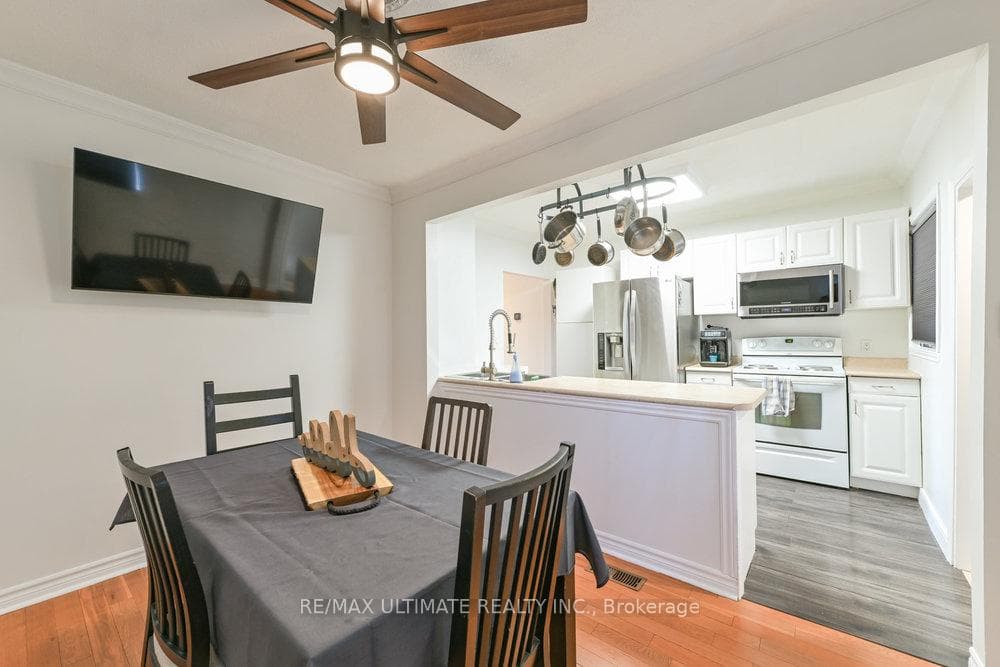 19 Cayuga Avenue photo 11