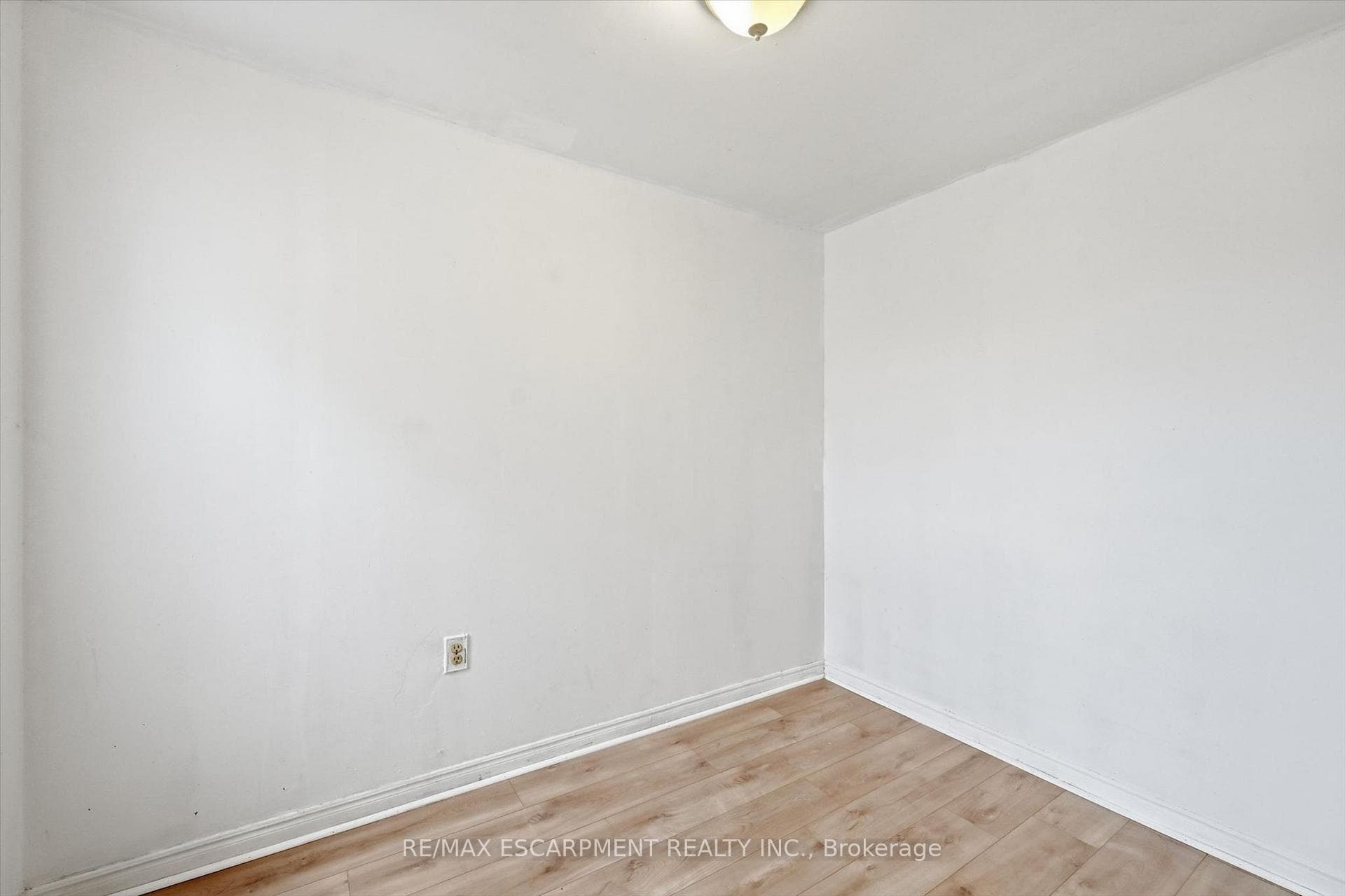 761 Cannon Street photo 18